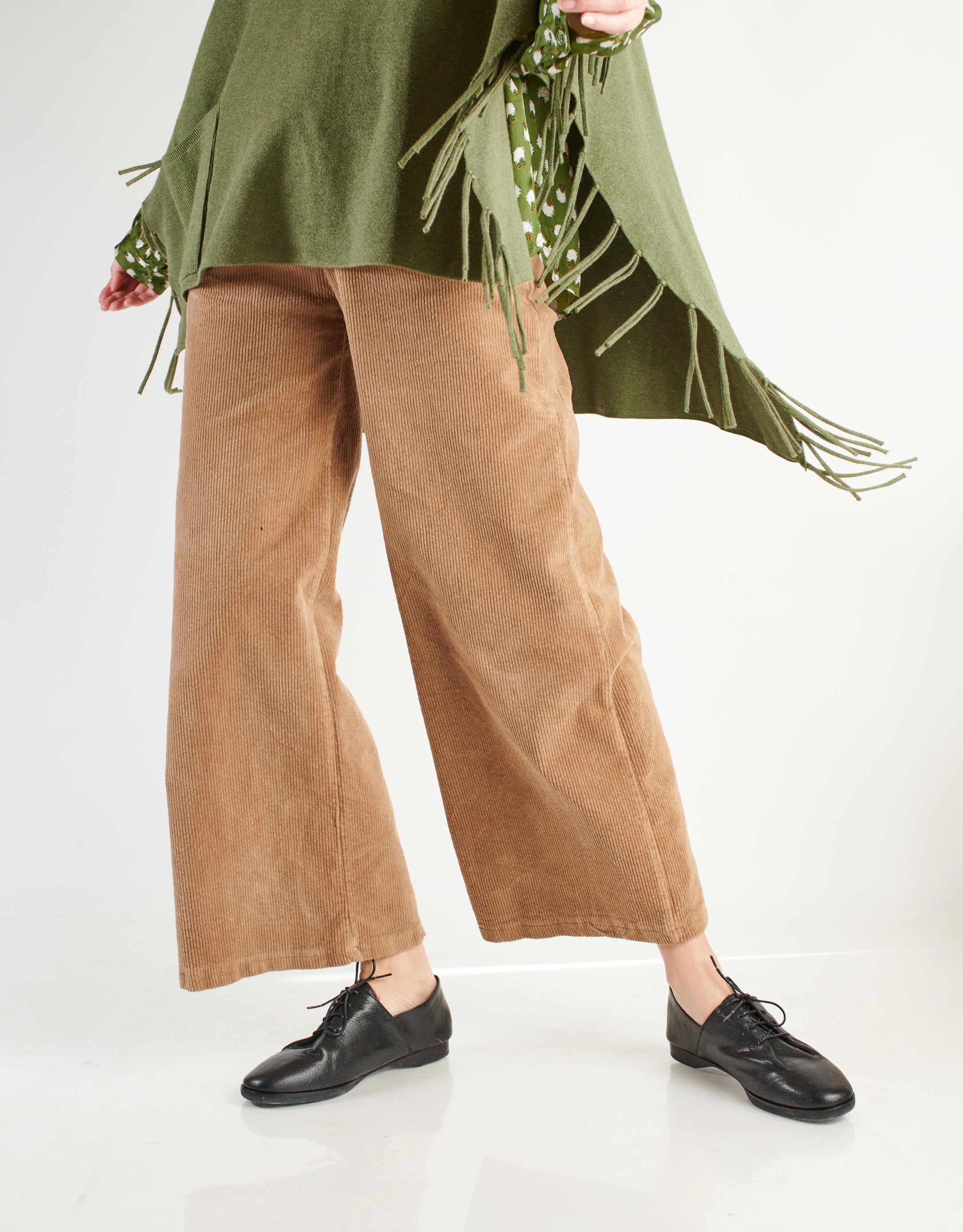 נעלי נשים - Yuko Imanishi - נעליים שטוחות FUKU - שחור2