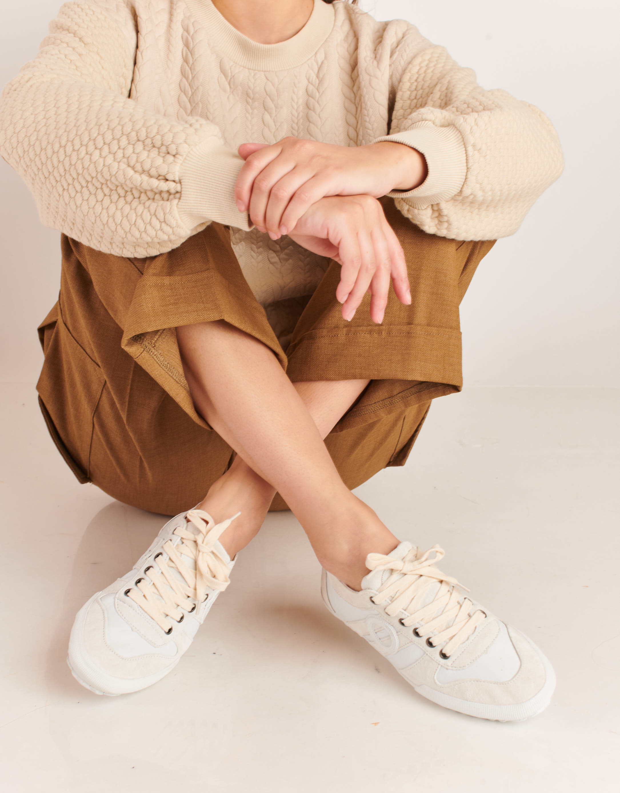 נעלי נשים - Aro - סניקרס נמוכות מעור IDO - לבן3