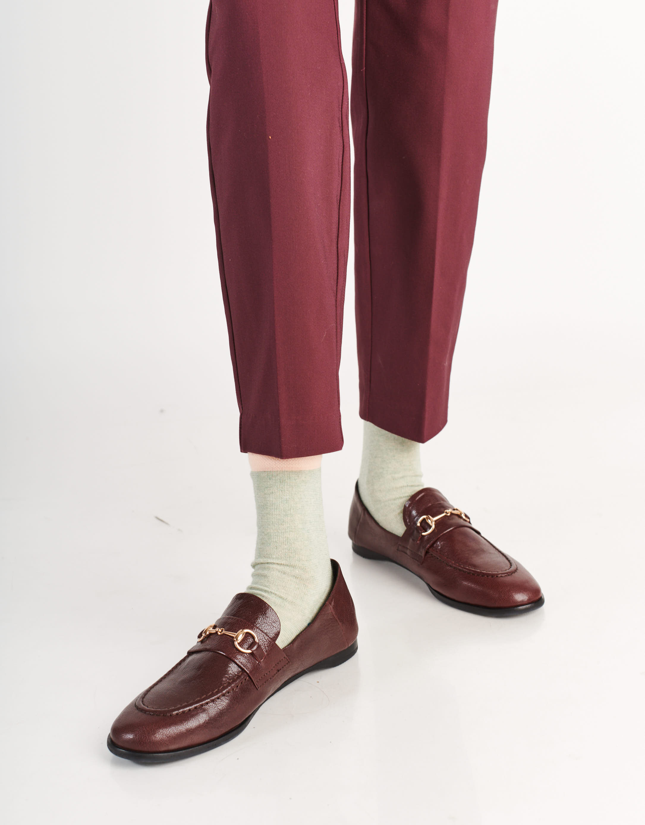 נעלי נשים - Yuko Imanishi - נעלי מוקסינים SACHI - בורדו1