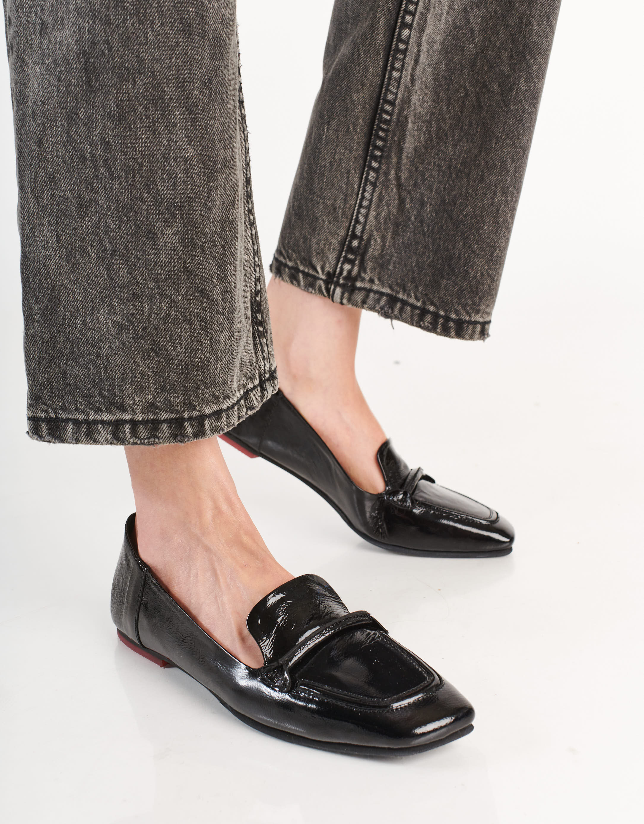 נעלי נשים - Yuko Imanishi - נעלי מוקסין RUCHI - שחור2