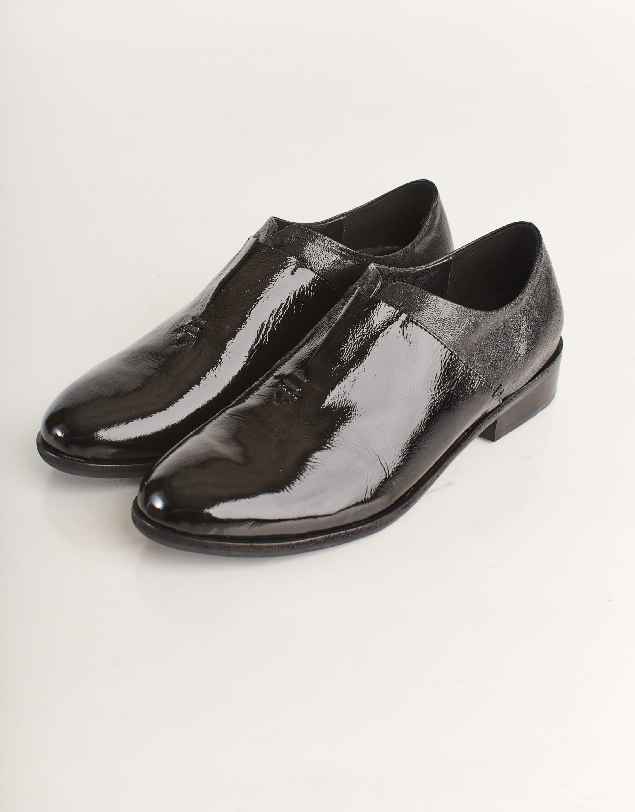 נעלי נשים - Yuko Imanishi - נעליים משולבות  RIKO - שחור4