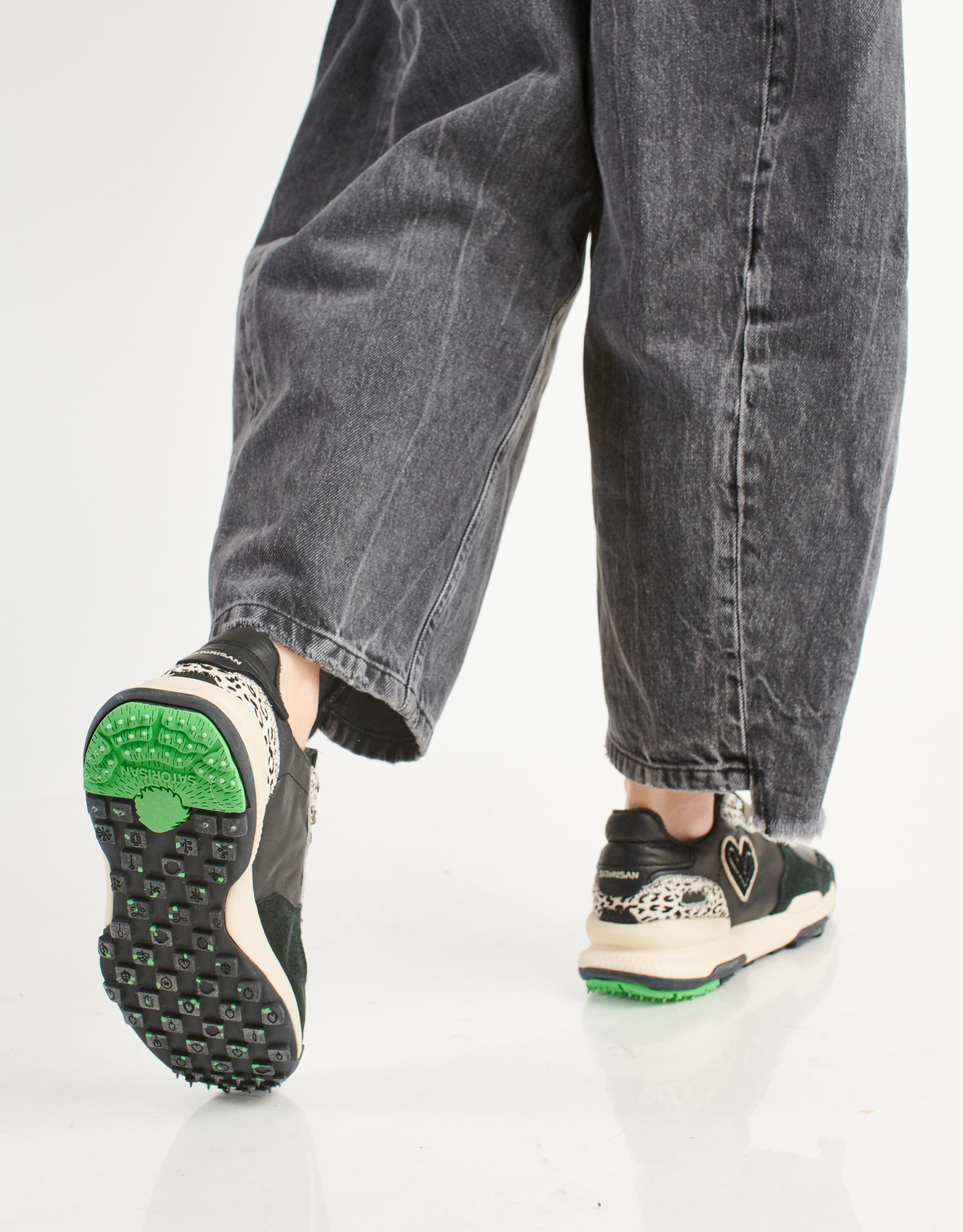 נעלי נשים - Satorisan - סניקרס עור CHACRONA - שחור4