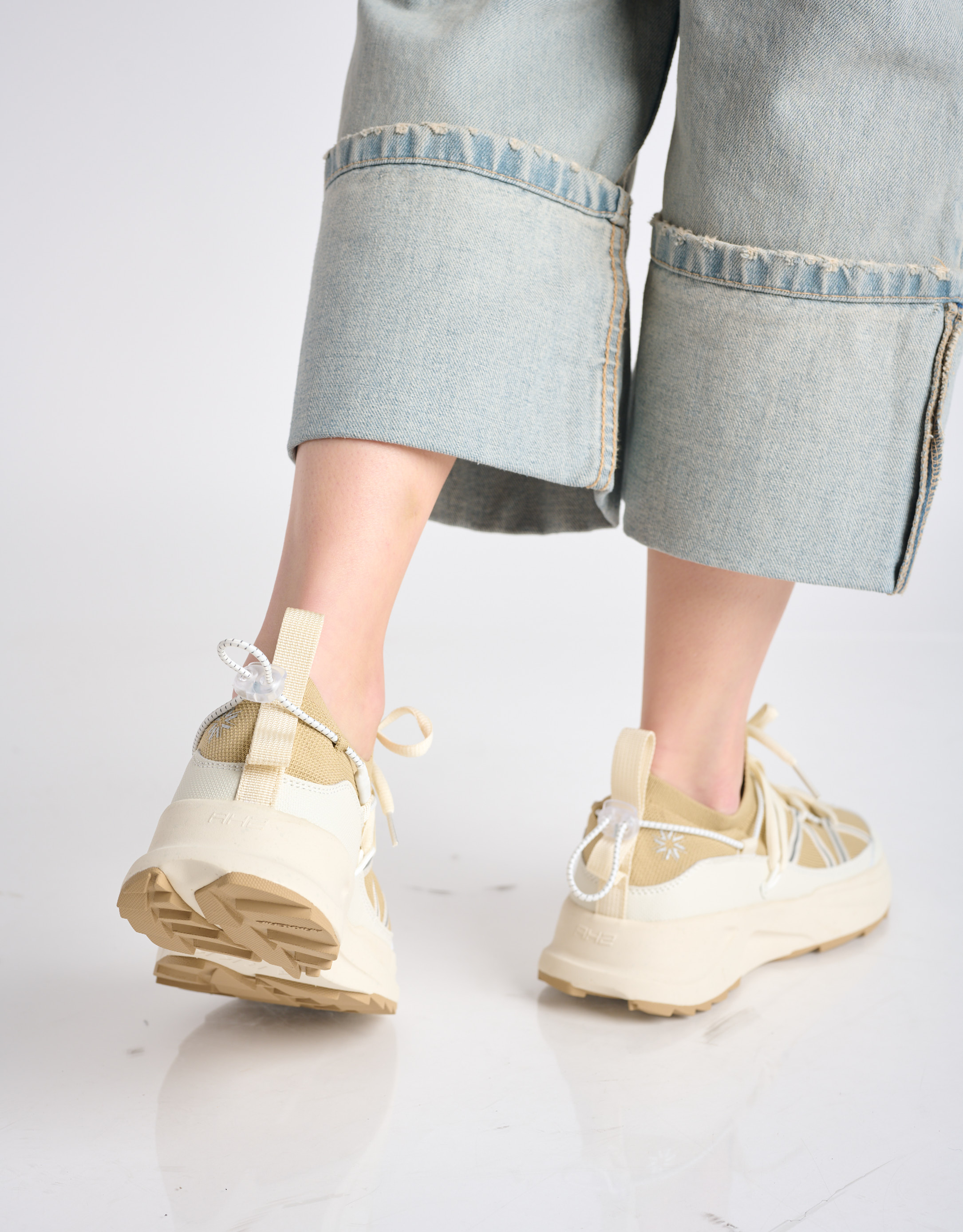 נעלי נשים - Arkk - סניקרס CITY TEK - בז'4