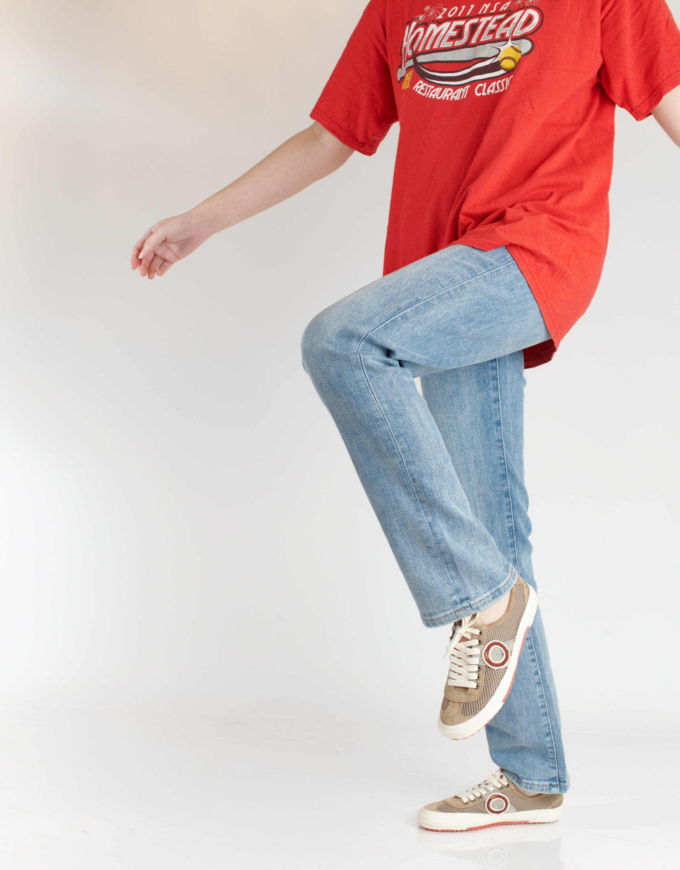 נעלי נשים - Aro - סניקרס RUNA - חום בהיר4