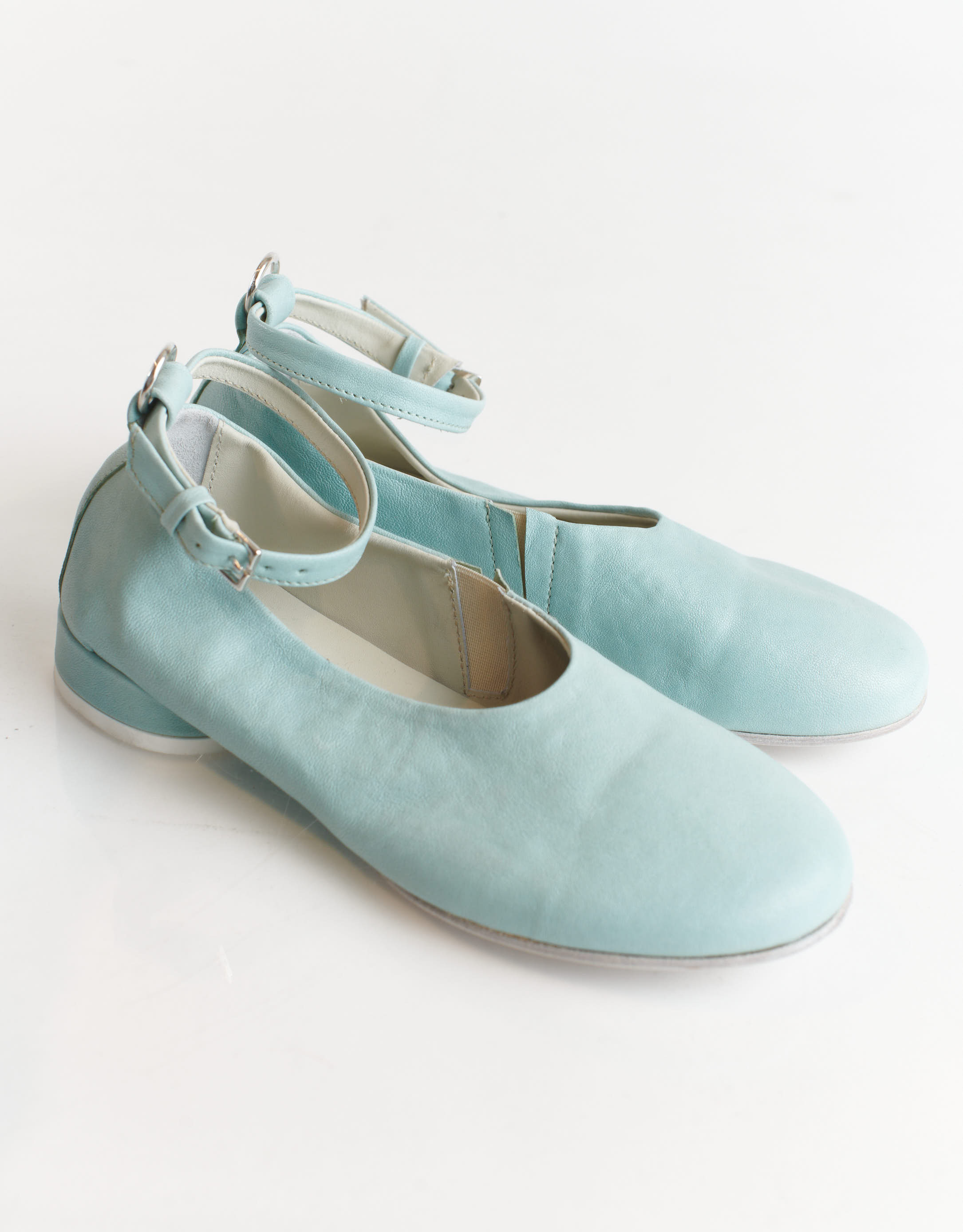 נעלי נשים - Ernesto Dolani - נעלי עור עם קולר GALA - תכלת1