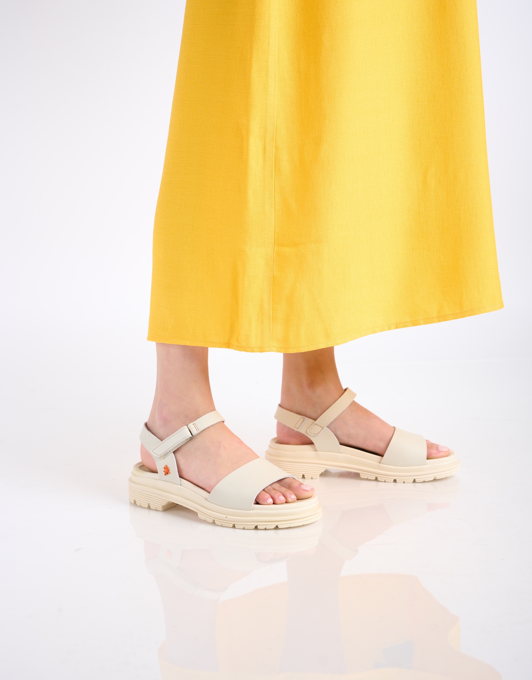 נעלי נשים - Art - סנדלי עור BIRMINGHAM - אופוויט4