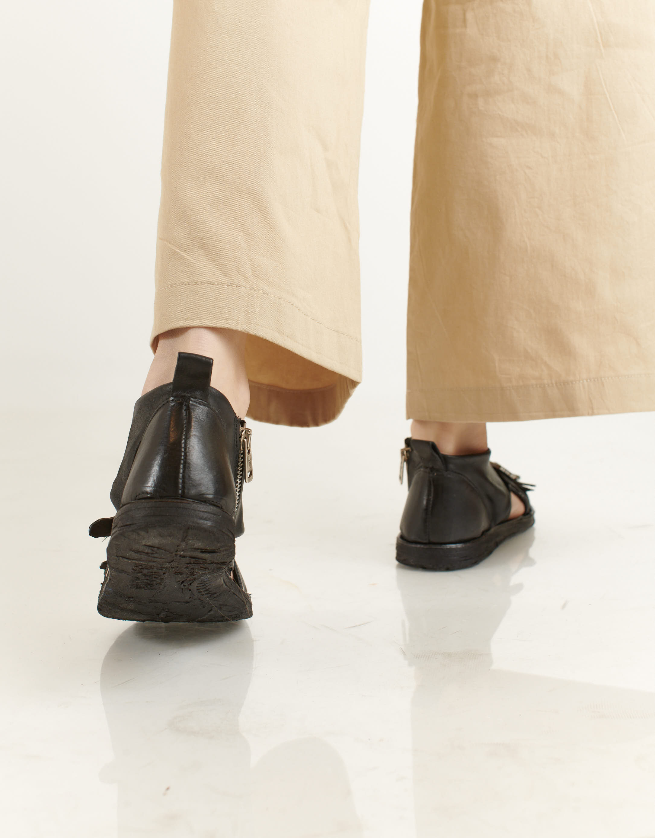 נעלי נשים - A.S. 98 - סנדלים סגורים RAMOS - שחור4