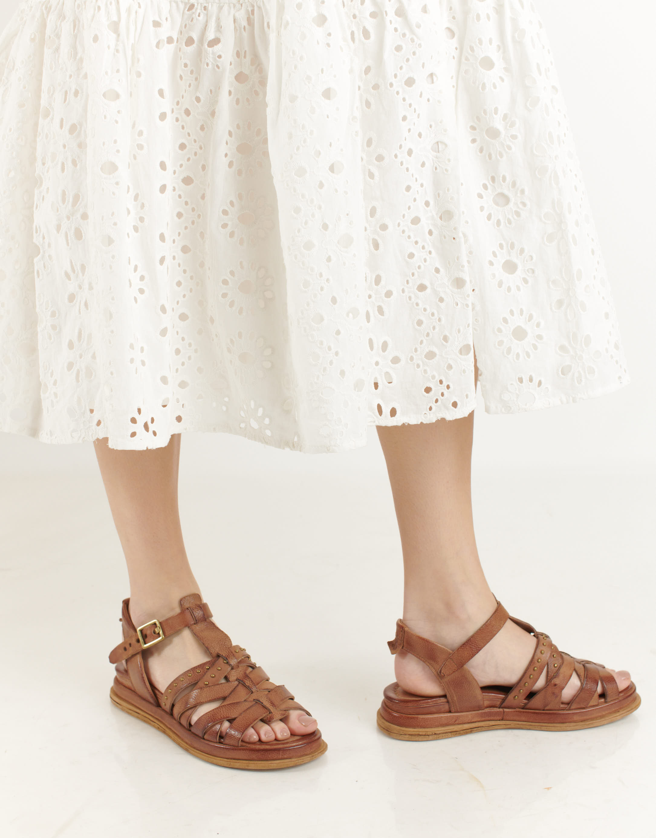 נעלי נשים - A.S. 98 - סנדלי רצועות ונטים SPOON - חום3