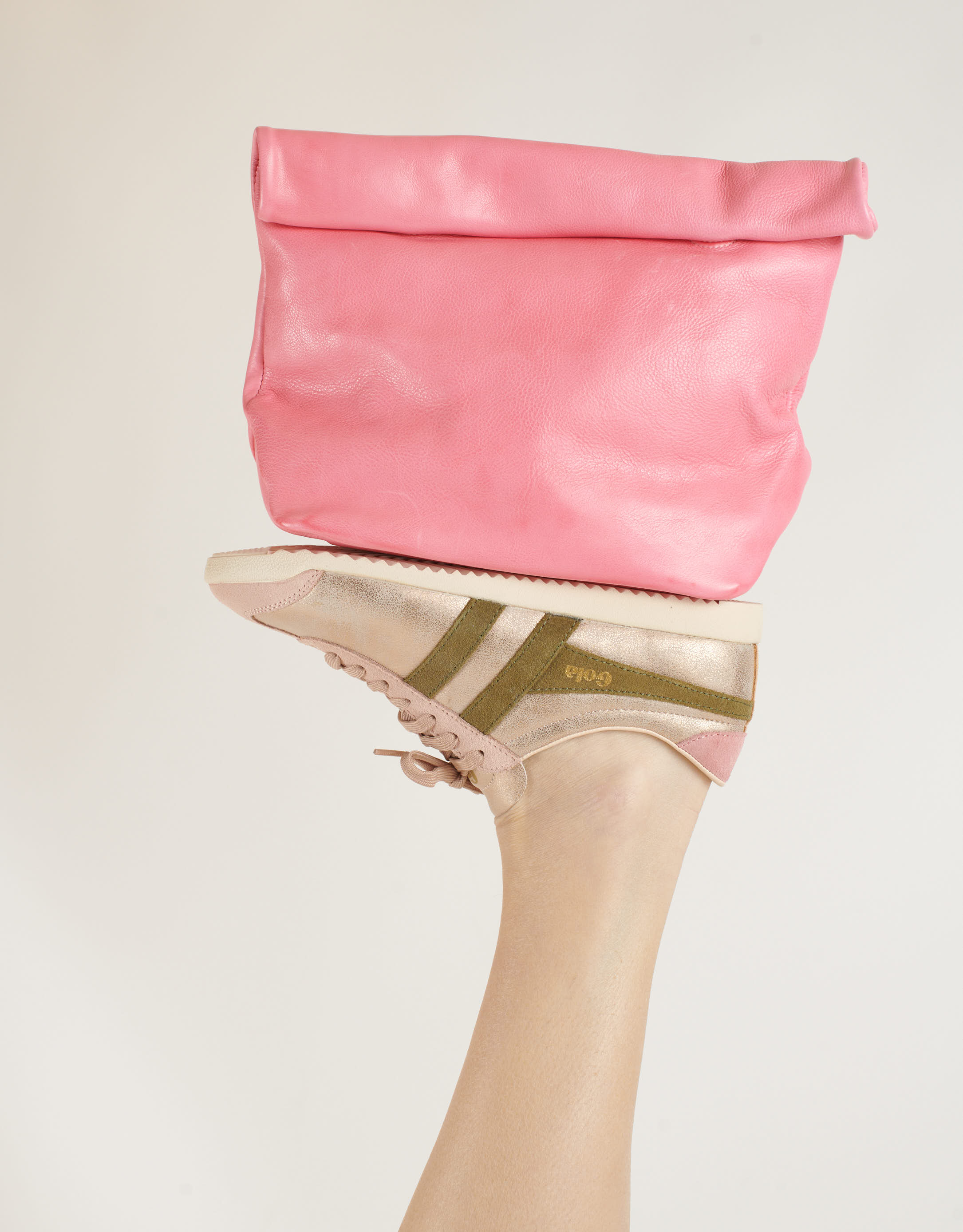 נעלי נשים - A.S. 98 - תיק קלאץ' KARINA - ורוד3