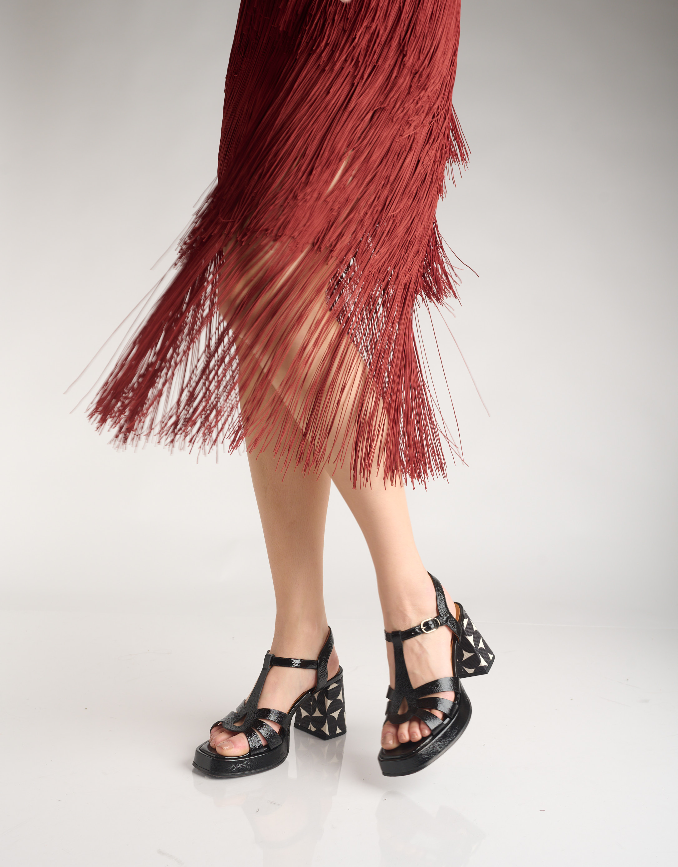 נעלי נשים - Chie Mihara - סנדלי עקב NENTI - שחור3