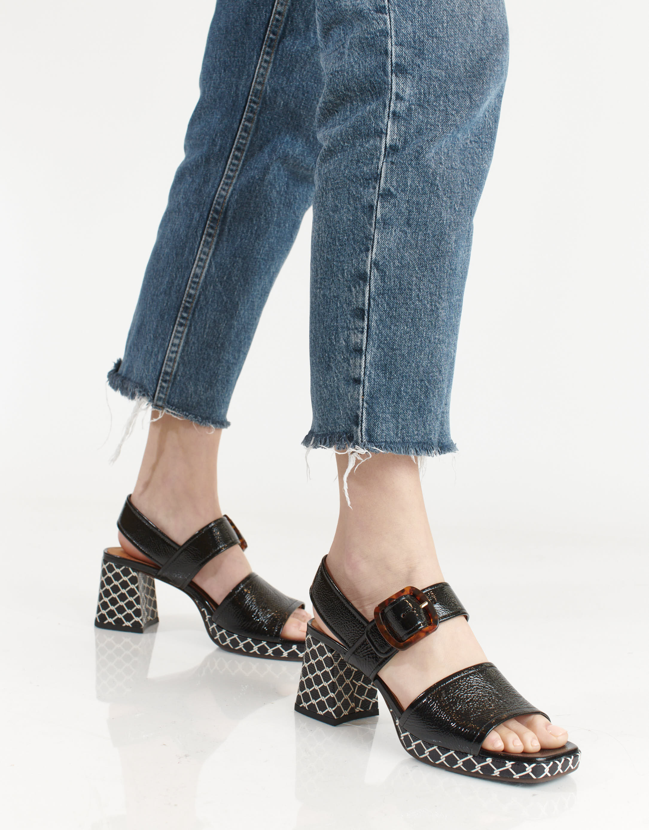 נעלי נשים - Chie Mihara - סנדלי  עקב GINKA - שחור3