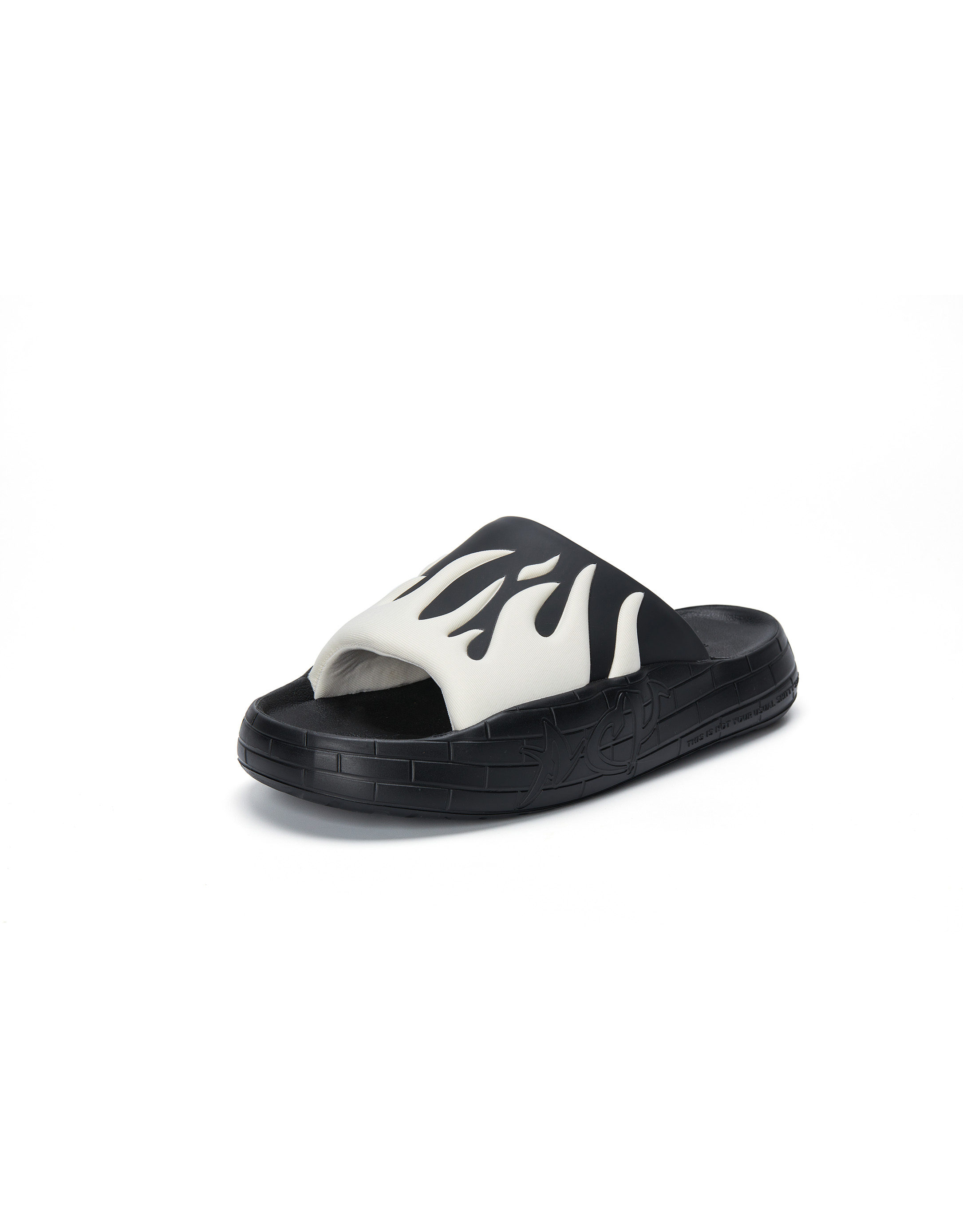 נעלי גברים - Acupuncture - כפכפים NYU  להבות - לבן   שחור2