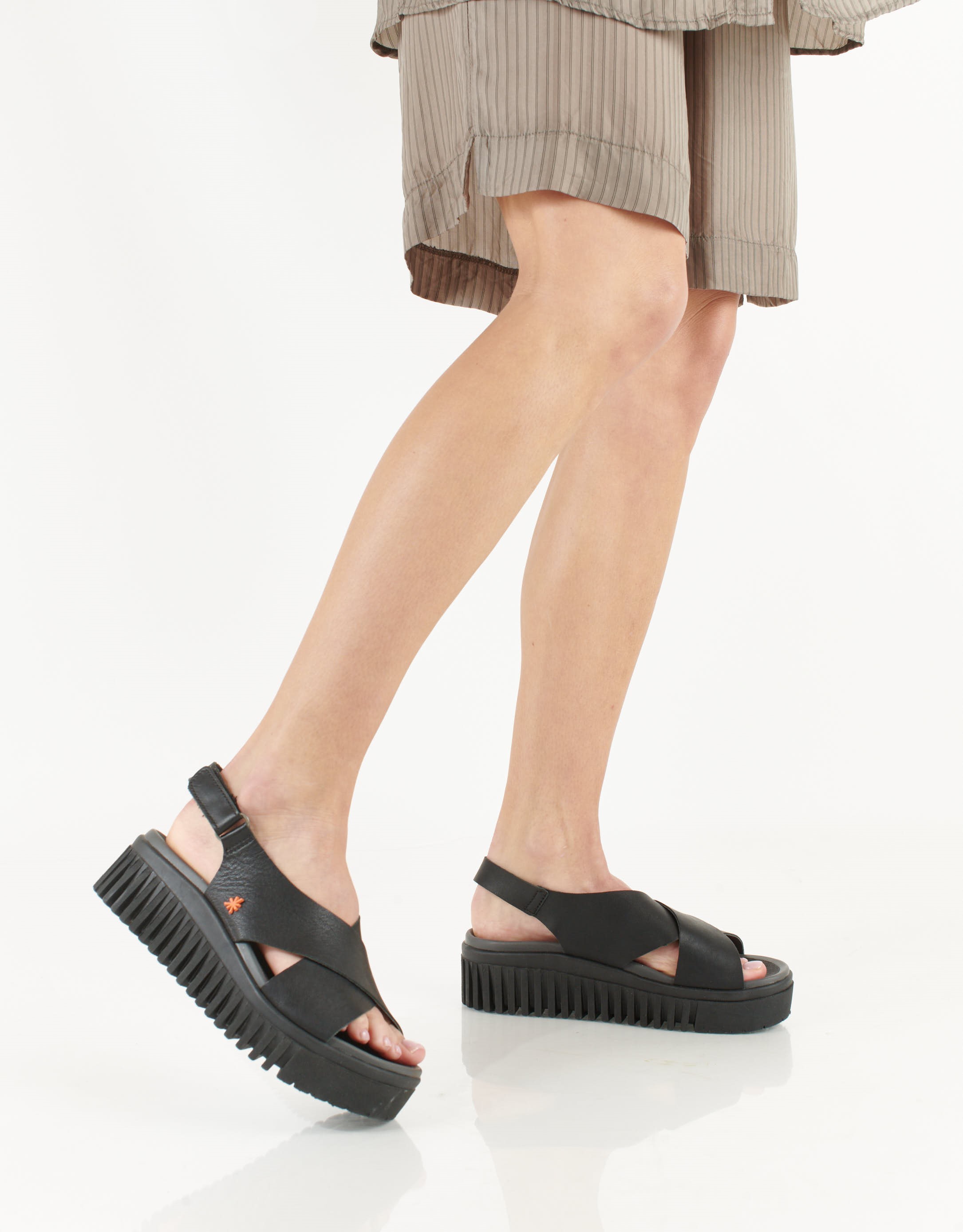 נעלי נשים - Art - סנדלי איקס BRIGHTON - שחור