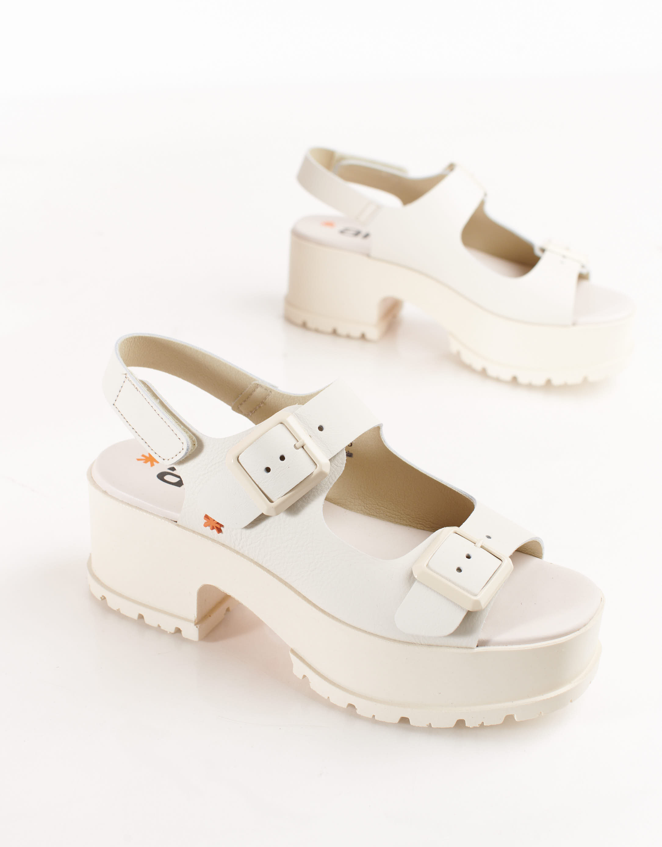 נעלי נשים - Art - סנדלי פלטפורמה MANCHESTER - אופוויט4