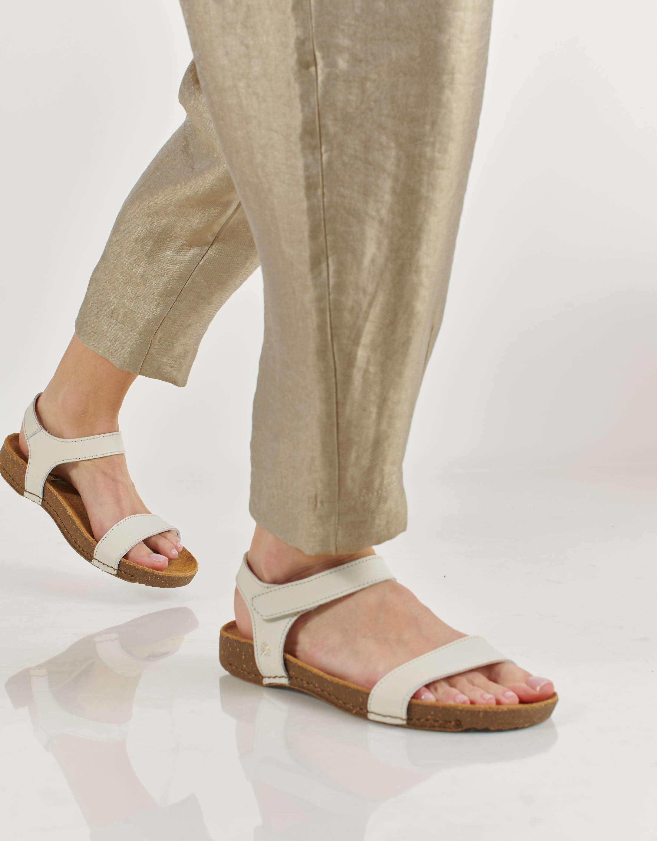 נעלי נשים - Art - סנדלי עור I BREATHE - אופוויט2