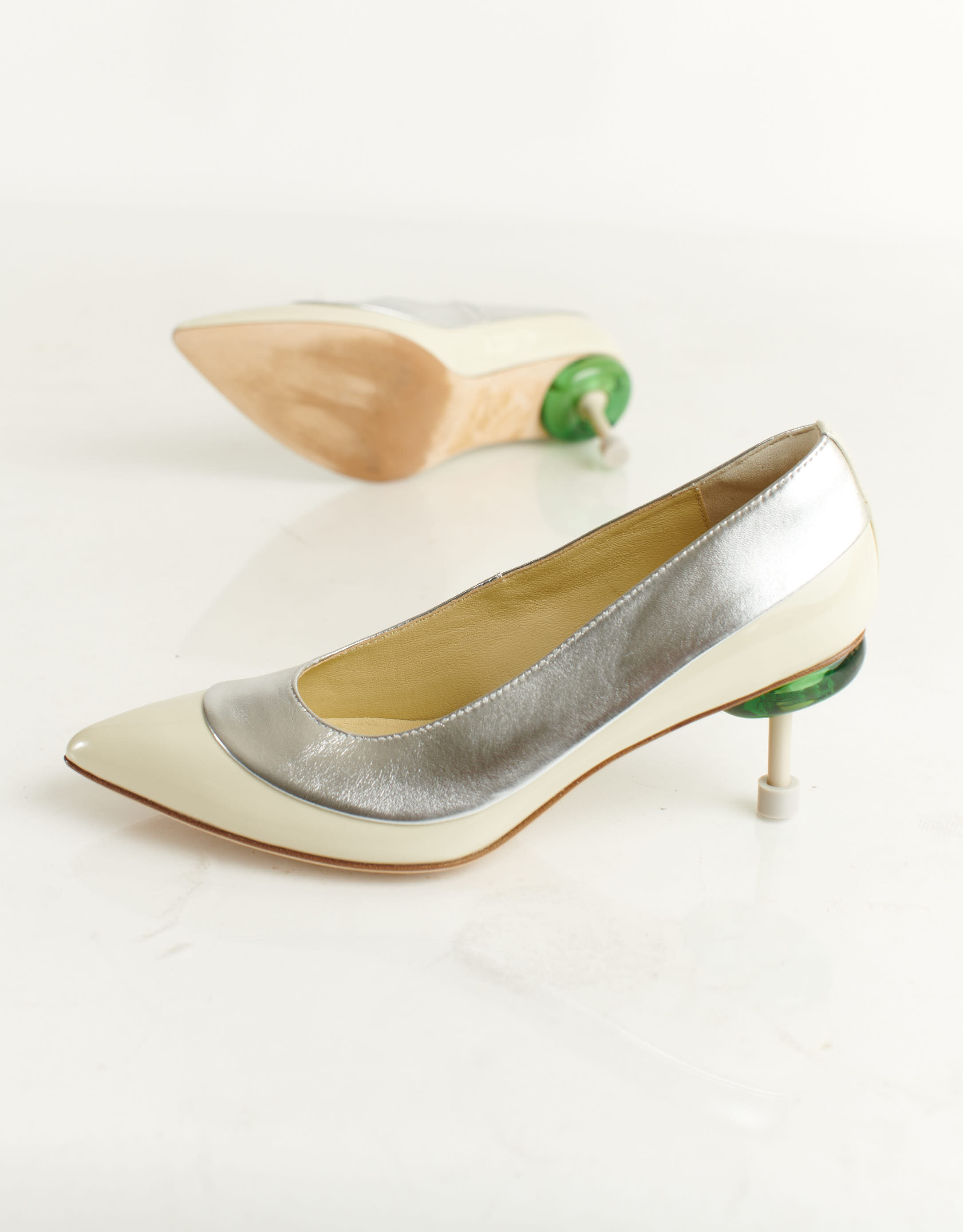 נעלי נשים - 4CCCCEES - נעלי סירה עם עקב OSHA TOD - אופוויט3