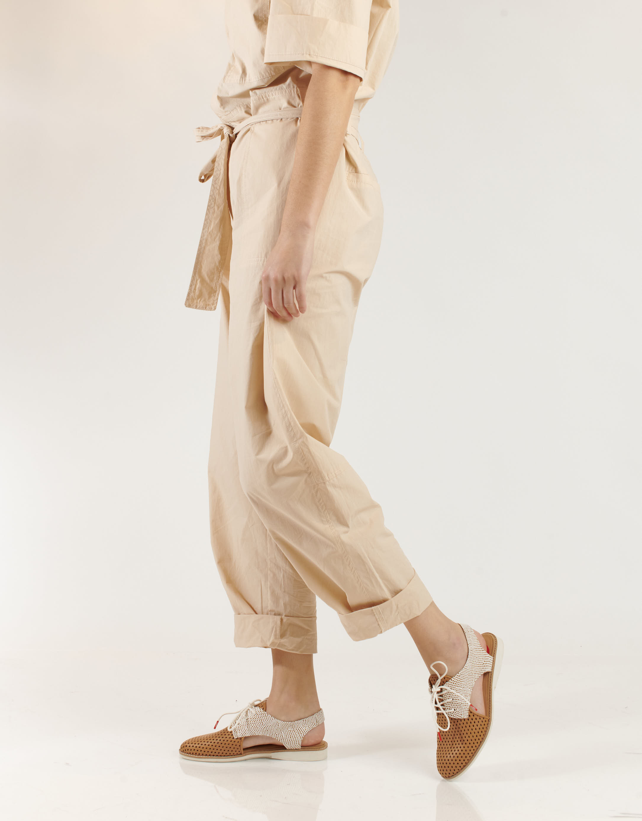 נעלי נשים - Rollie - סנדלי עור SLINGBACK PUNCH - בז'   לבן2