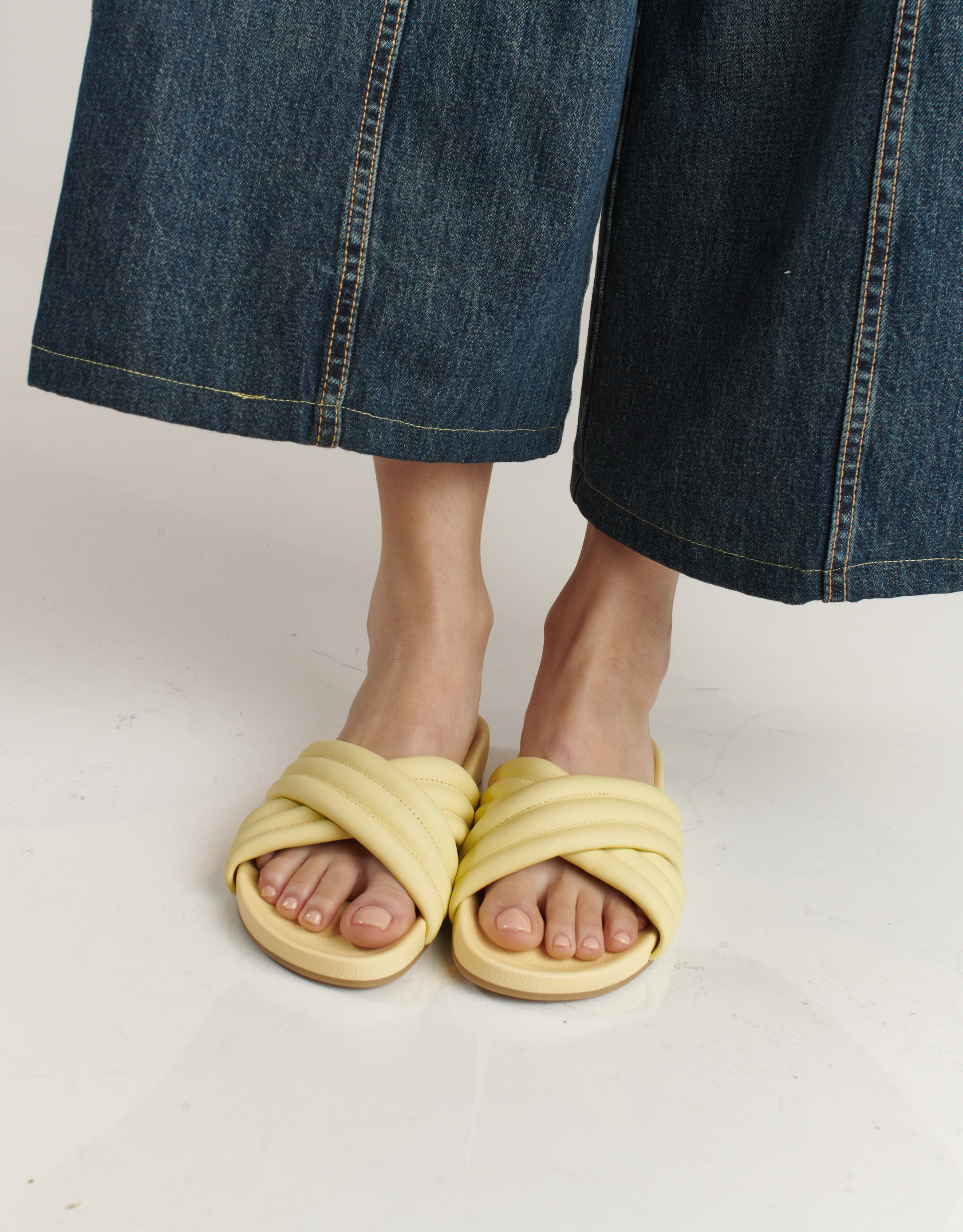 נעלי נשים - Rollie - כפכפים TIDE CROSS PADDED - צהוב3