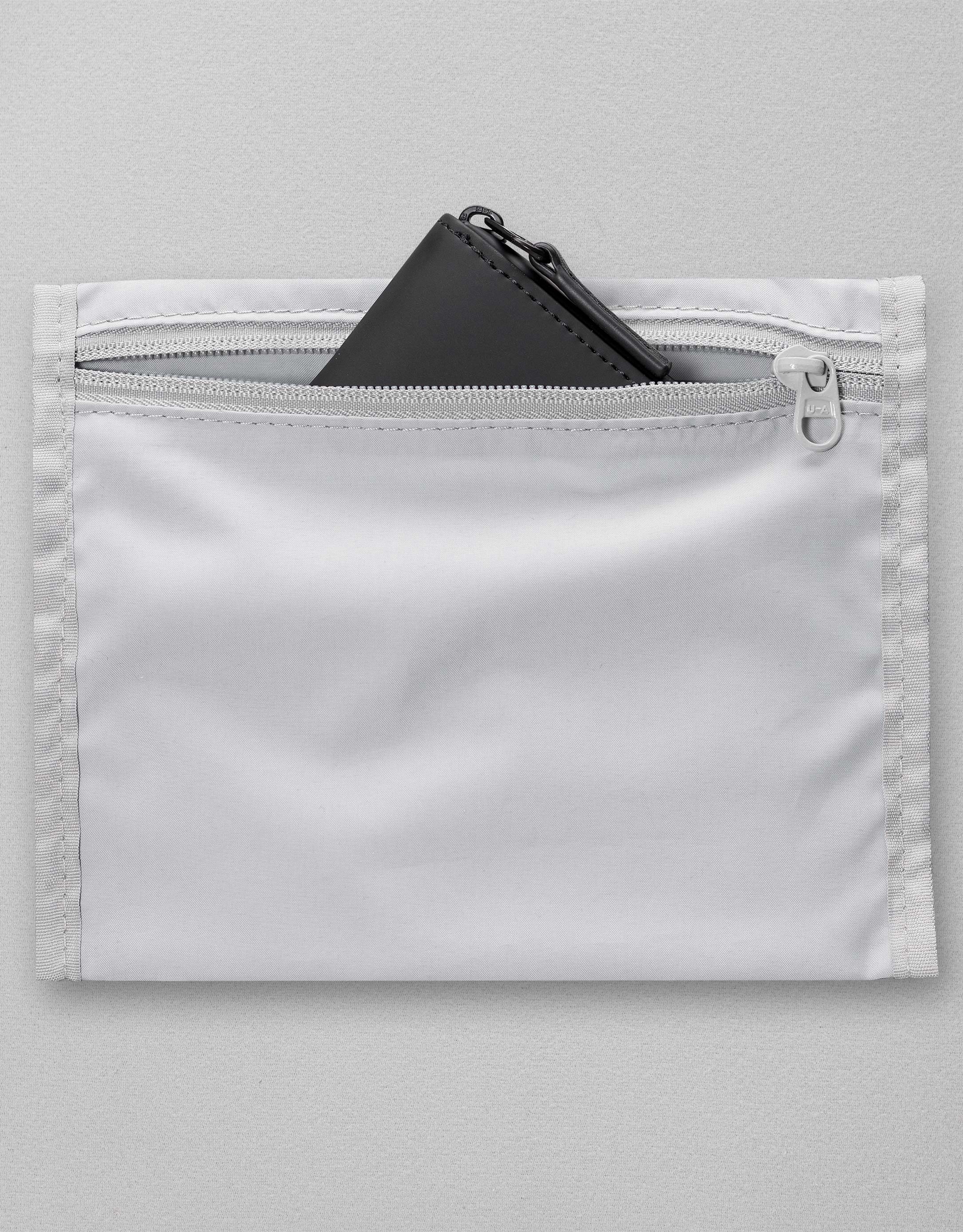 נעלי נשים - Ucon Acrobatics - תיק גב ELIZA LOTUS - קורל3