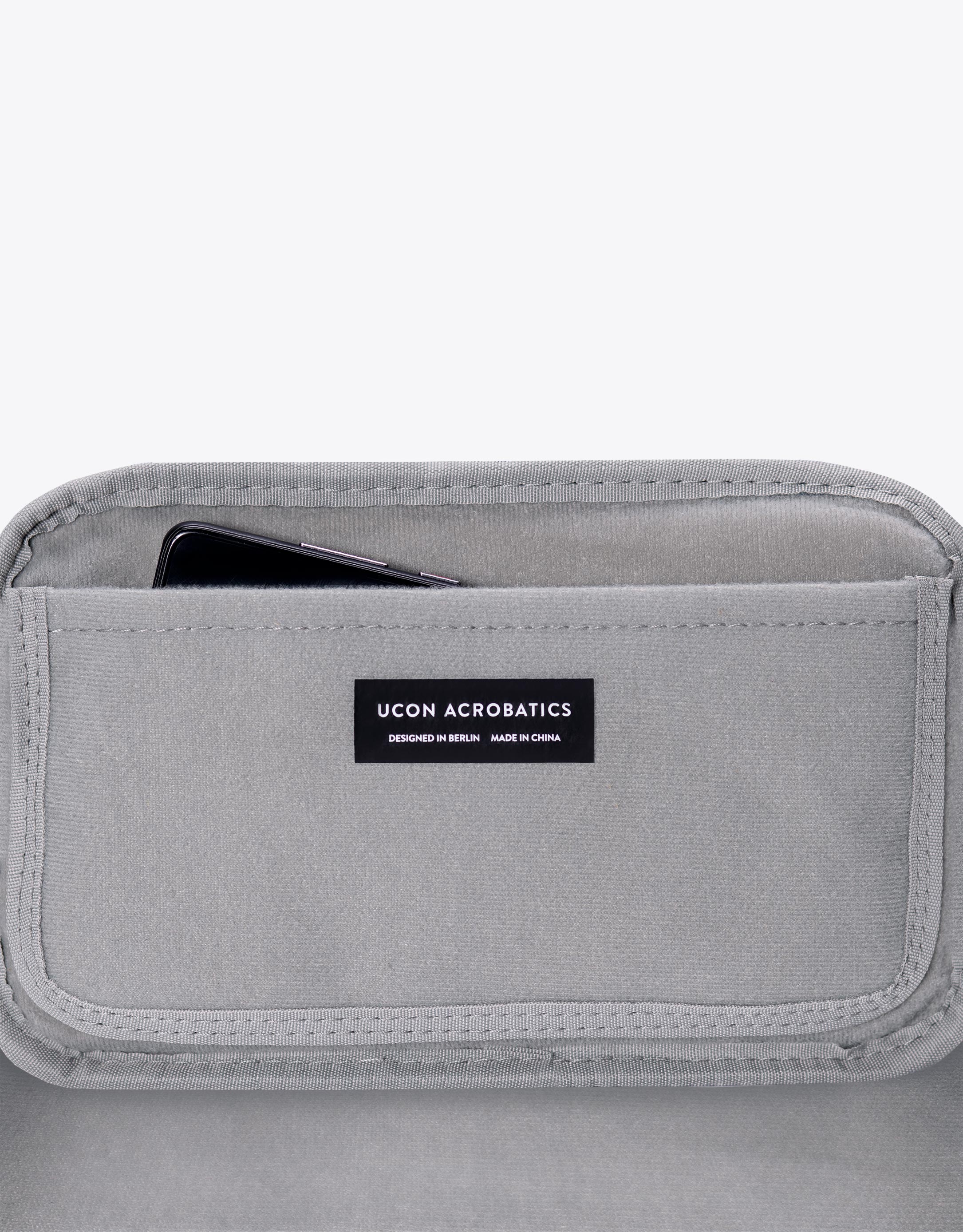 Ucon Acrobatics - פאוץ' גדול ANDO - שחור3