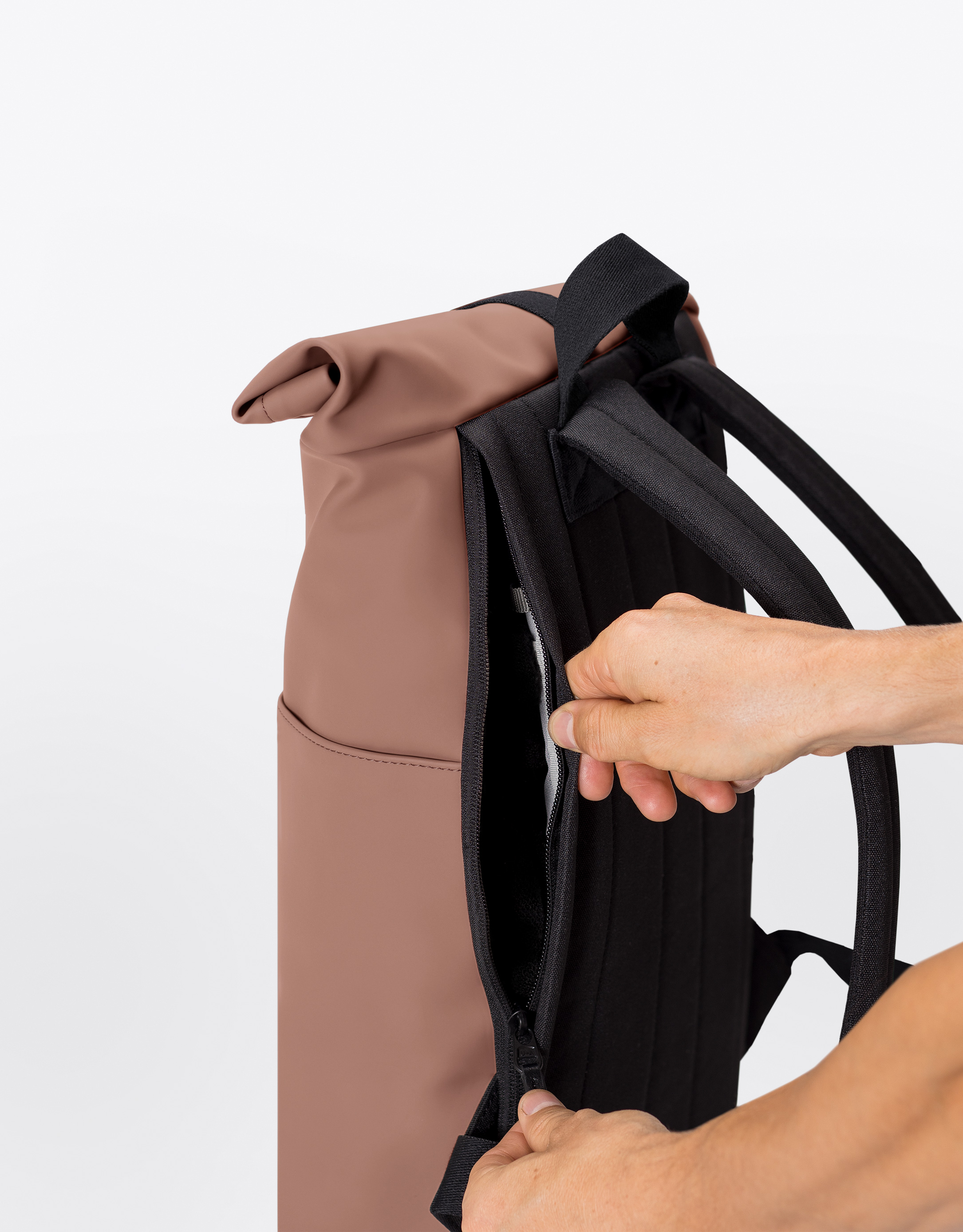 Ucon Acrobatics - תיק גב HAJO MINI LOTUS - פודרה3