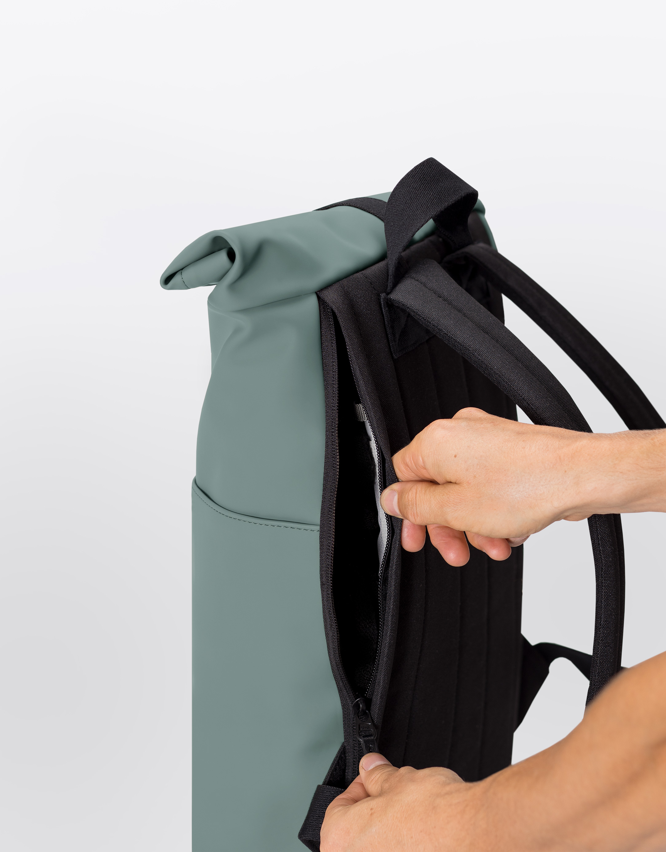 Ucon Acrobatics - תיק גב HAJO MINI LOTUS - מנטה4