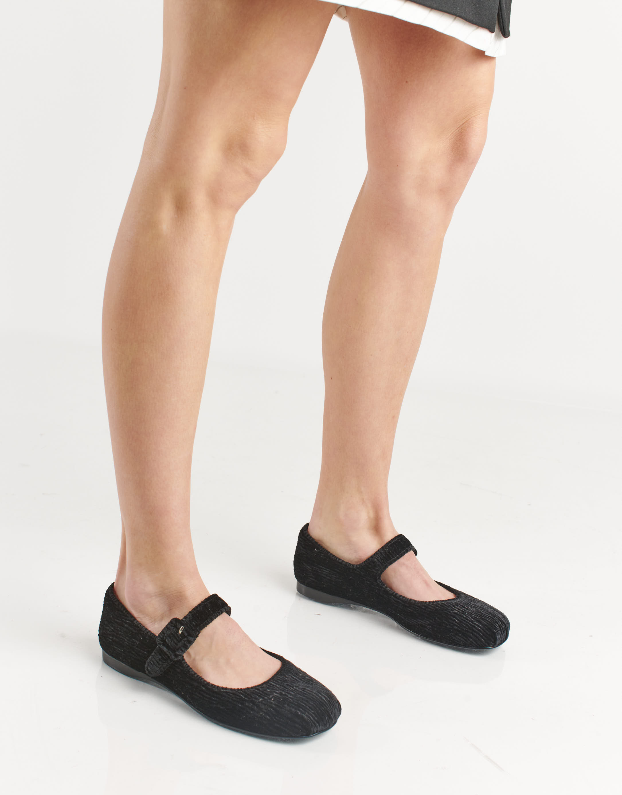 נעלי נשים - Jeffrey Campbell - נעלי בובה TUTU MU - שחור4