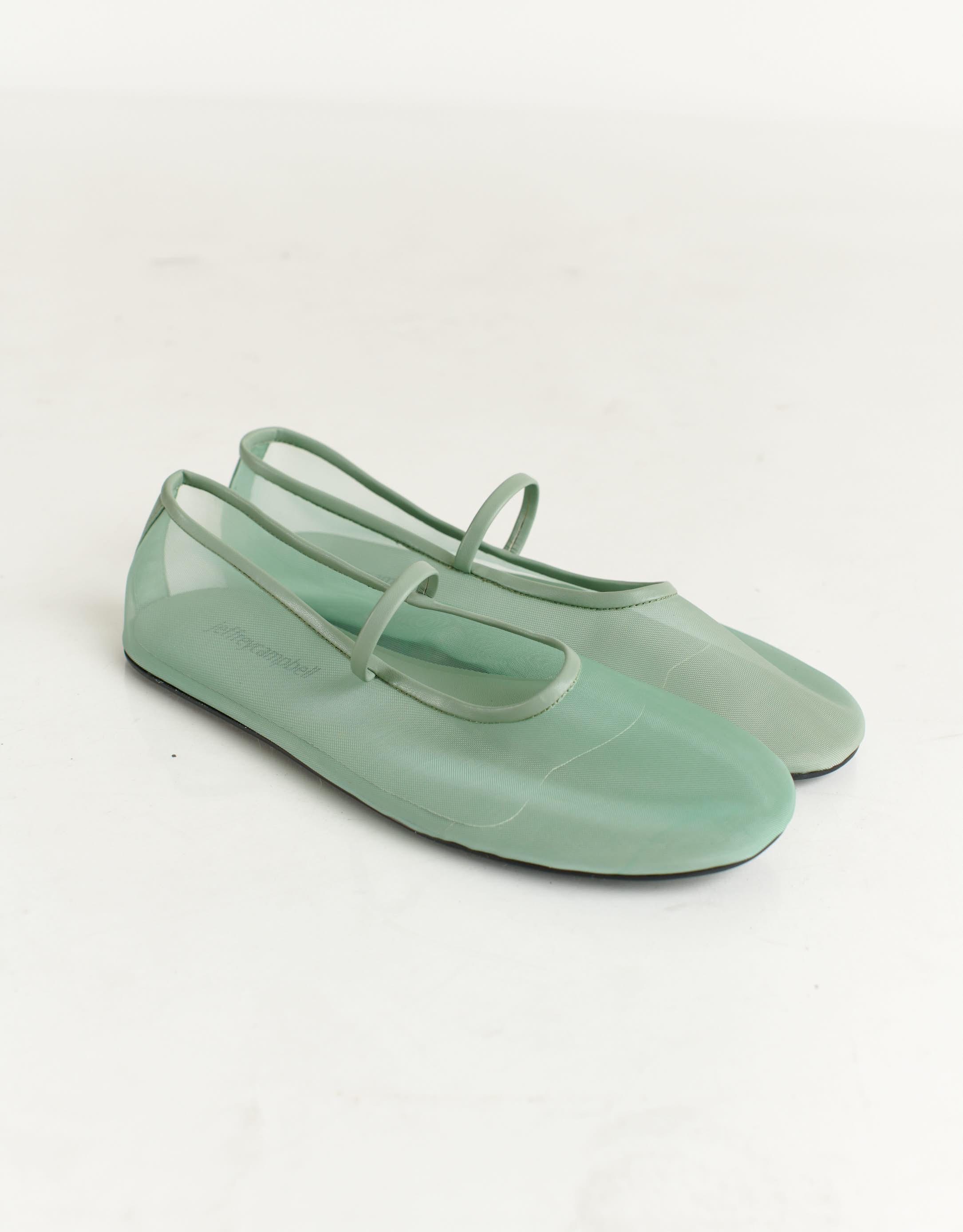 נעלי נשים - Jeffrey Campbell - נעלי בובה מבד SWAN - ירוק בהיר2