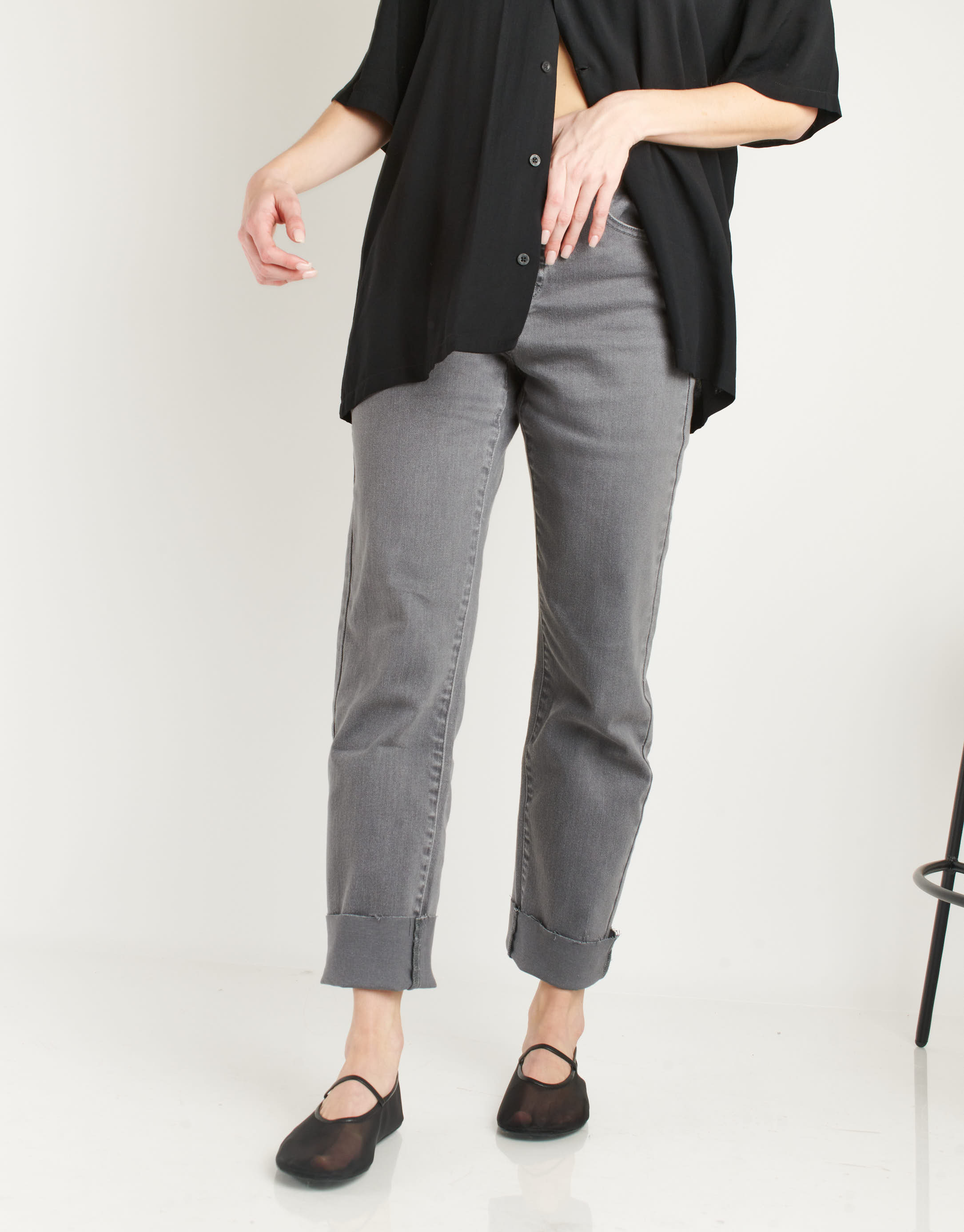 נעלי נשים - Jeffrey Campbell - נעלי בובה מבד SWAN - שחור4