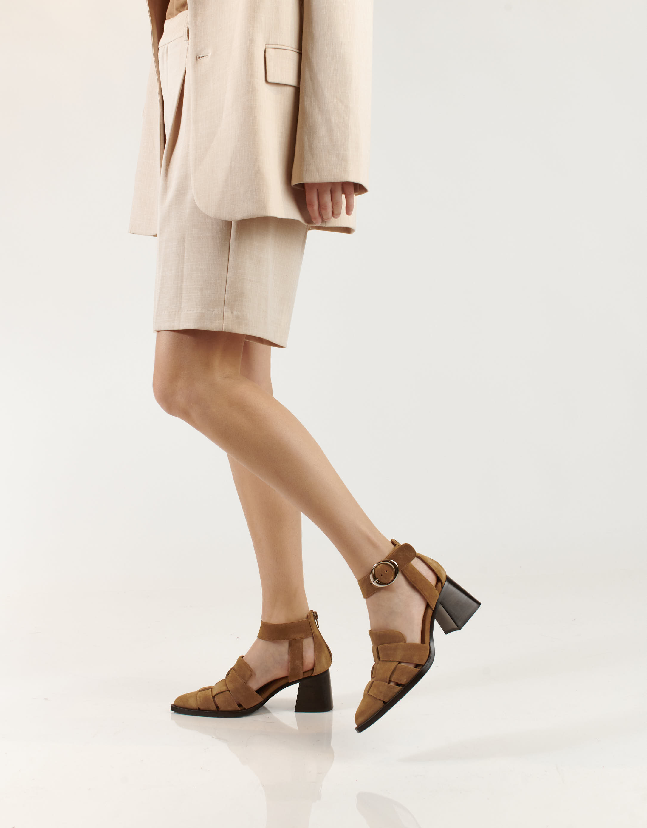 נעלי נשים - Jeffrey Campbell - סנדלי עקב מזמש MARIA - חום2