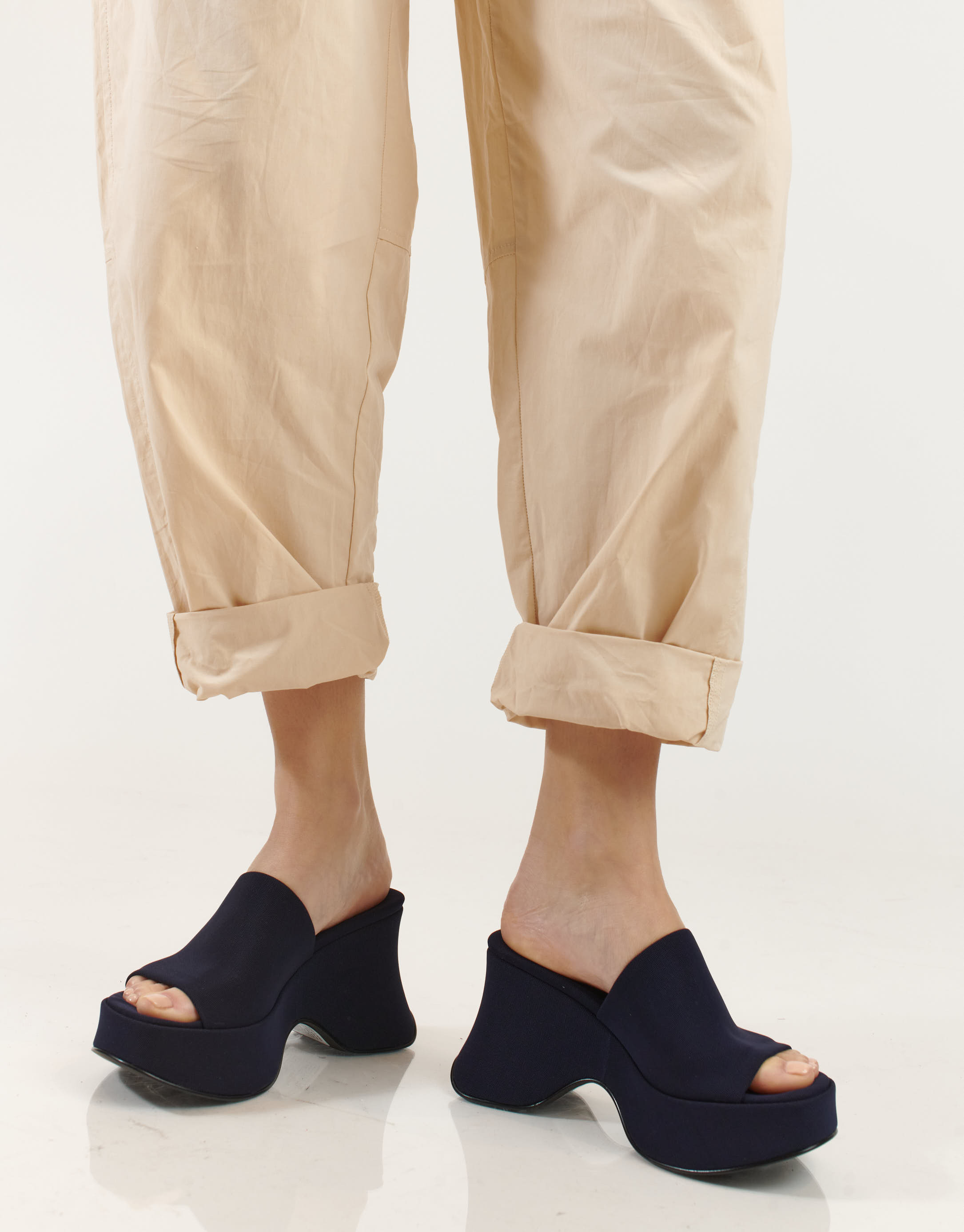 נעלי נשים - Jeffrey Campbell - כפכפי פלטפורמה מבד  6TEEN - כחול3