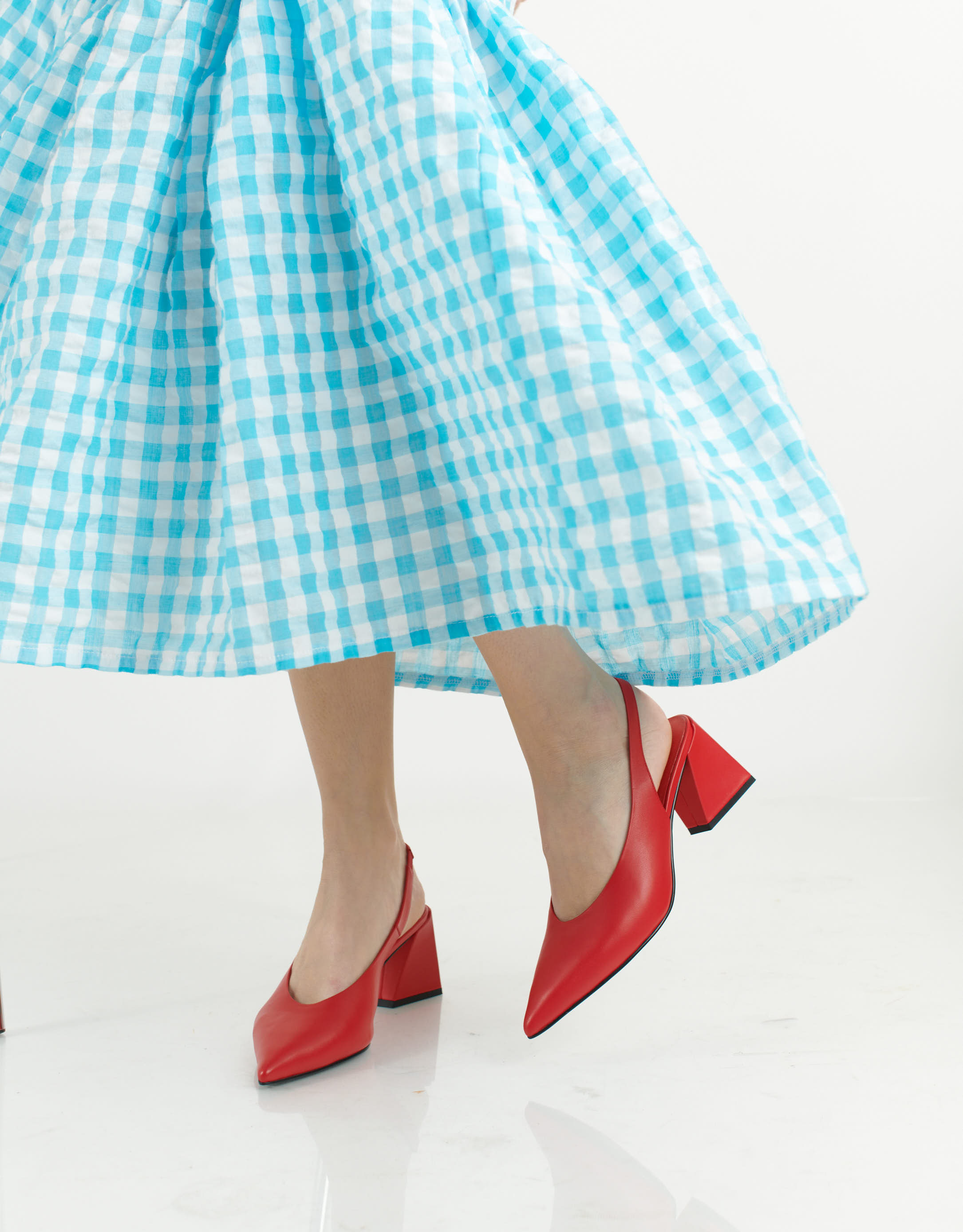 נעלי נשים - Jeffrey Campbell - נעלי סירה עם עקב ANARCHIA - אדום3