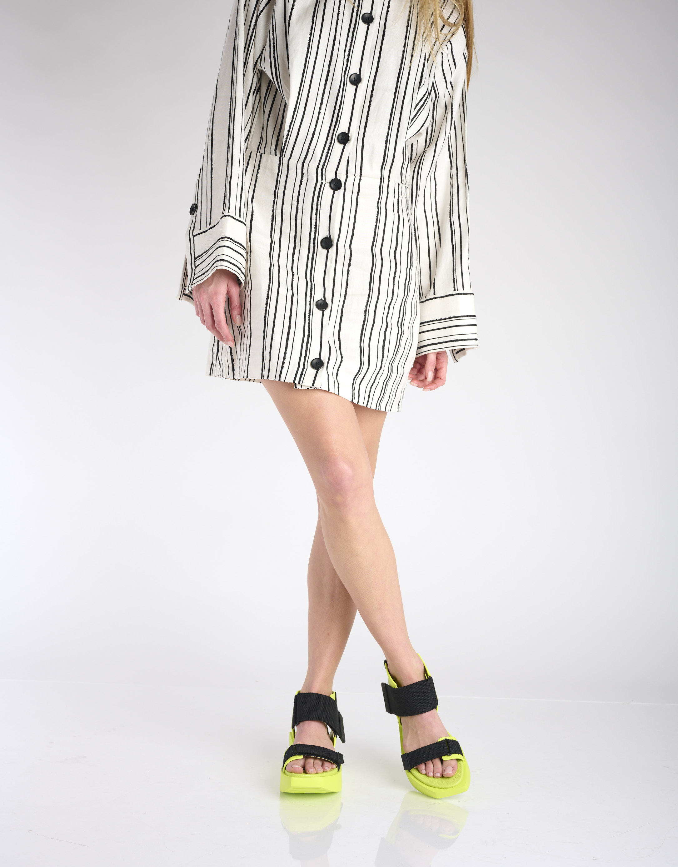 נעלי נשים - United Nude - סנדלי פלטפורמה WA LO - צהוב   שחור3