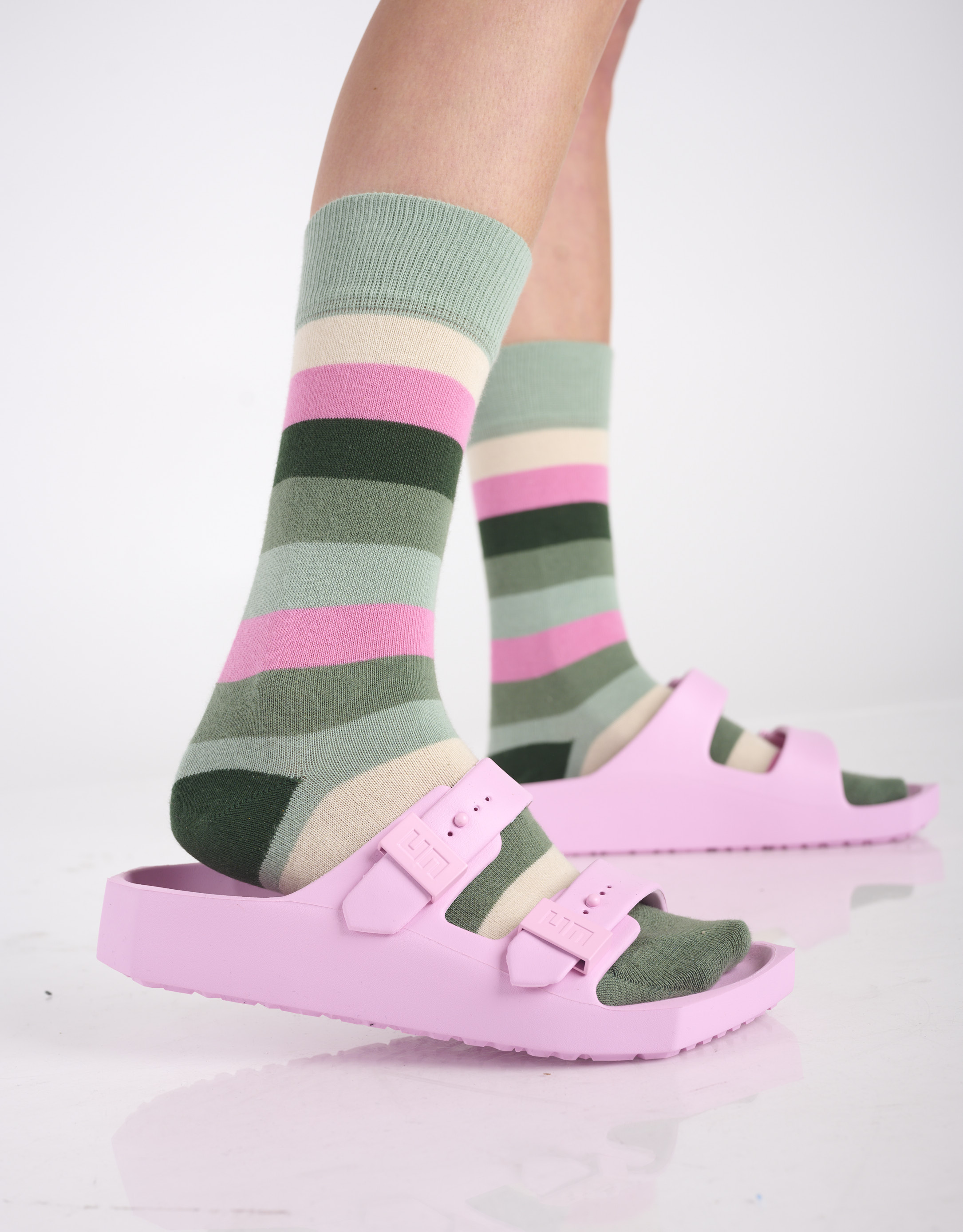 נעלי נשים - United Nude - כפכפים שטוחים MOSES - ורוד4