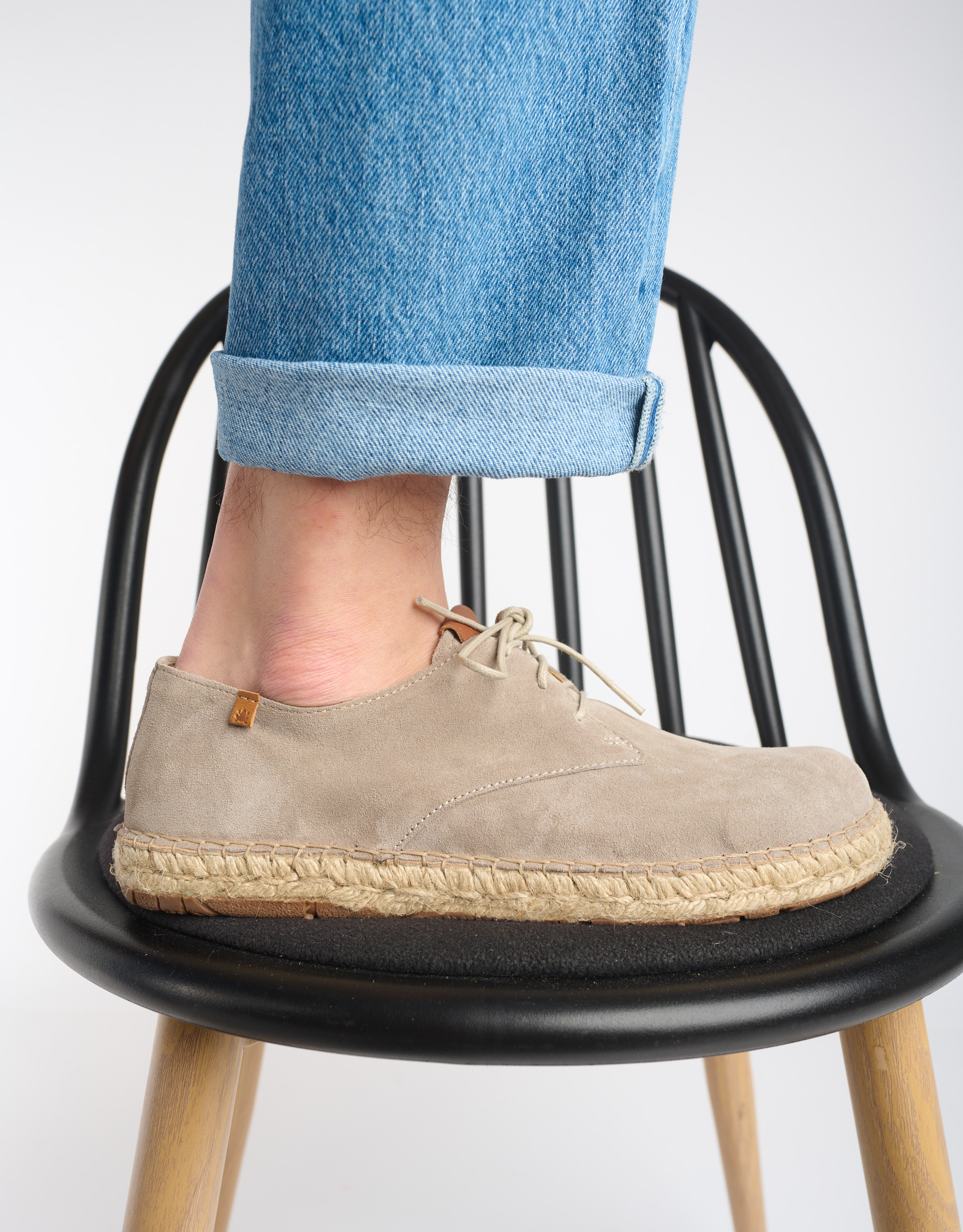 נעלי גברים - El Naturalista - נעלי זמש CAMPOS - אפור