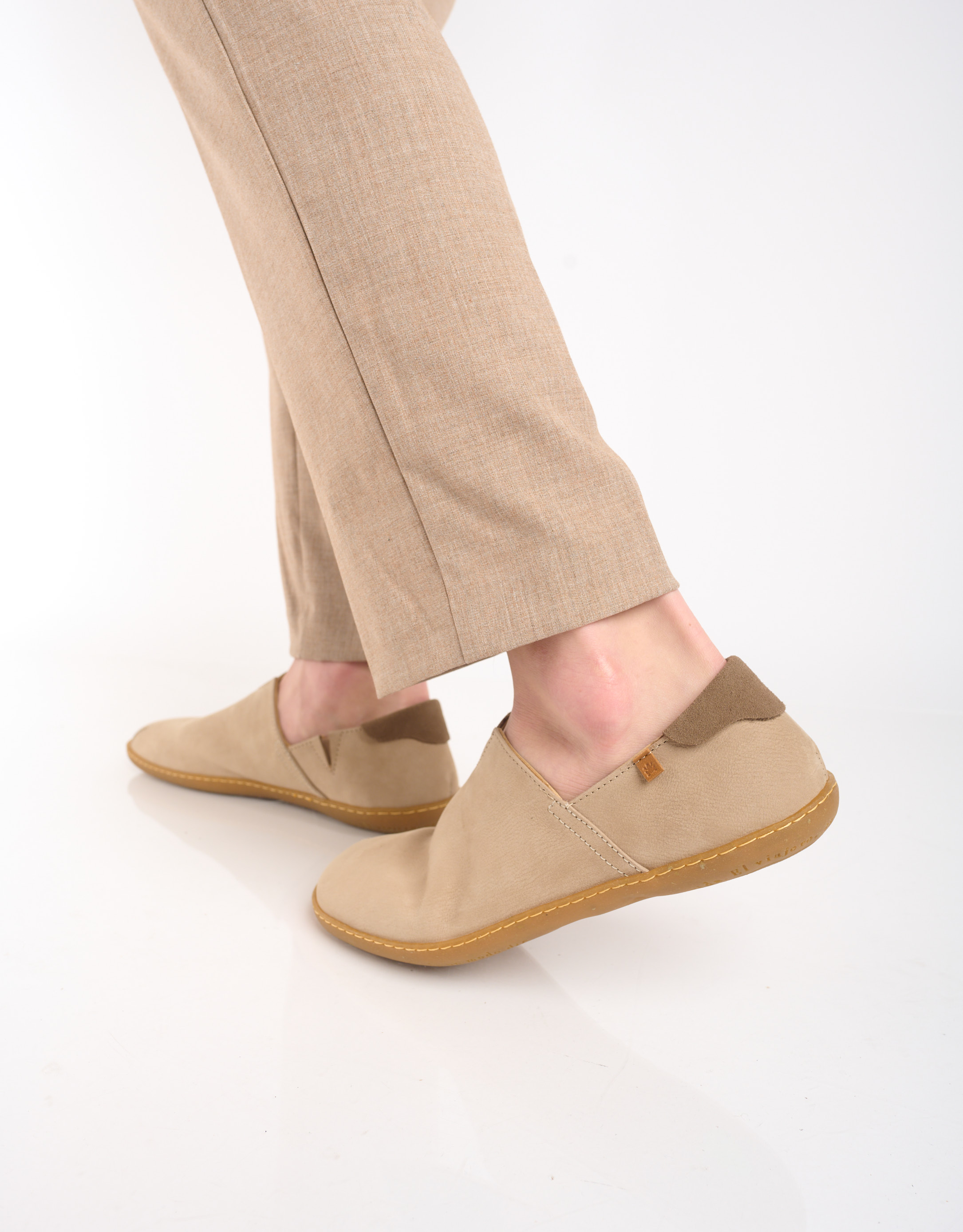 נעלי גברים - El Naturalista - נעלי עור EL VIAJERO - בז'4