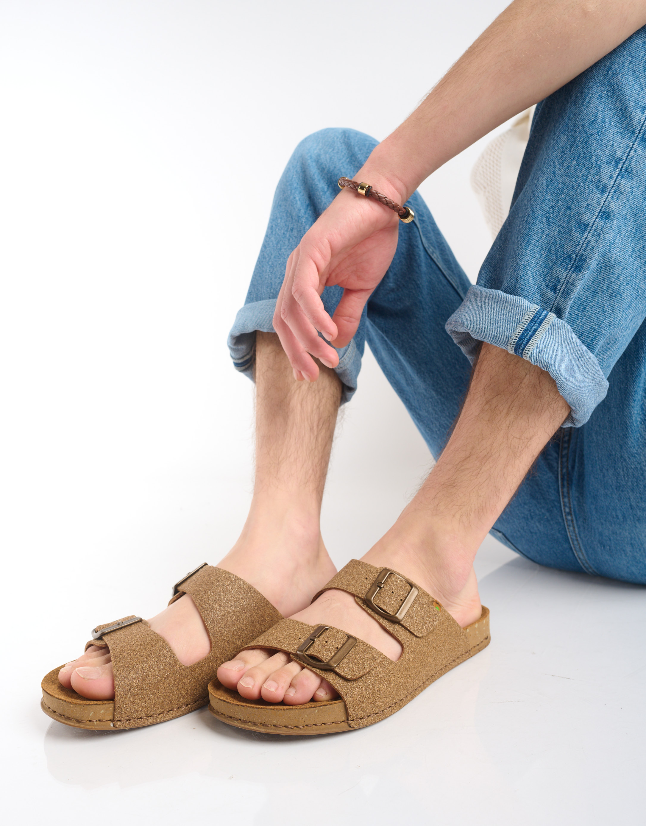 נעלי גברים - El Naturalista - כפכפים טבעוניים BALANCE - חום1