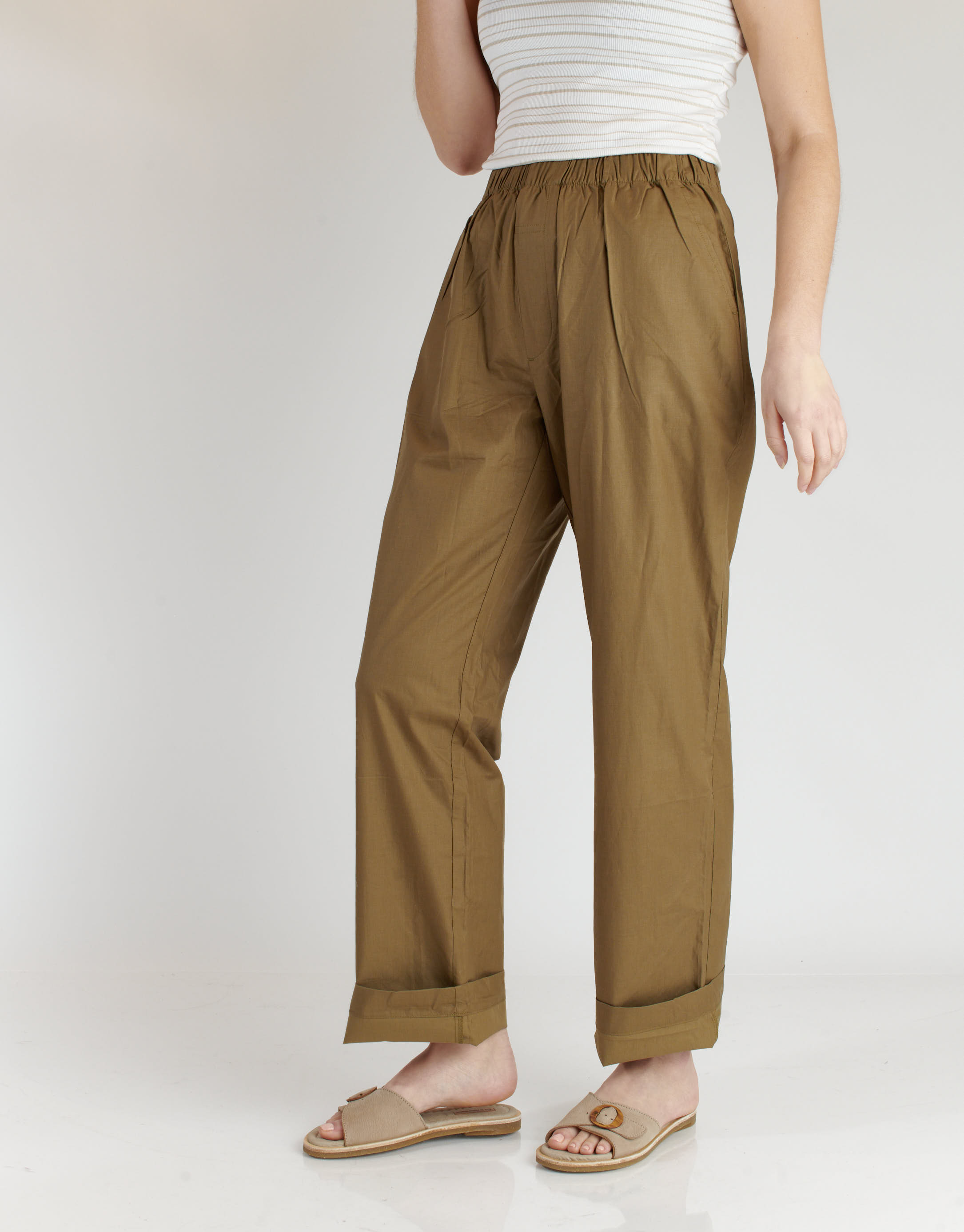 נעלי נשים - El Naturalista - כפכפים שטוחים TONAMI - בז'2