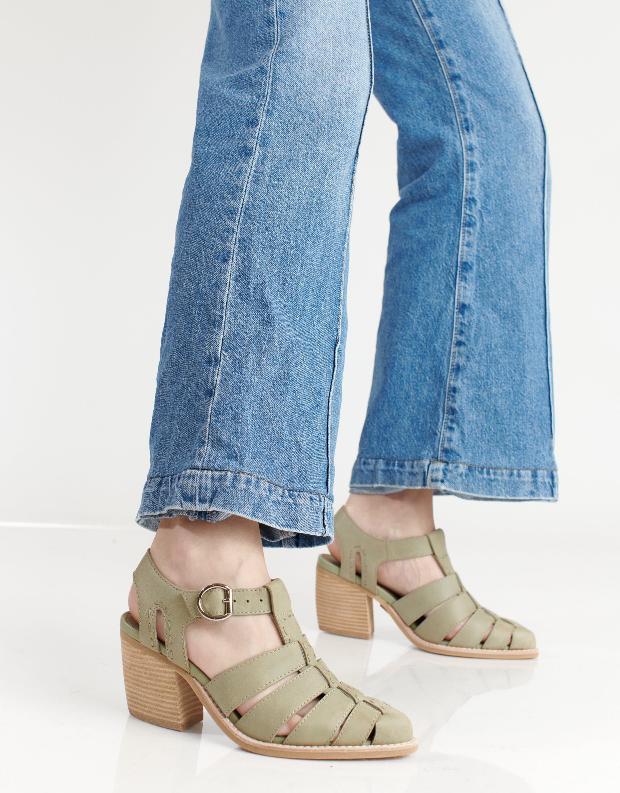 נעלי נשים - Jeffrey Campbell - סנדלי עקב סגורים ANGORA - ירוק