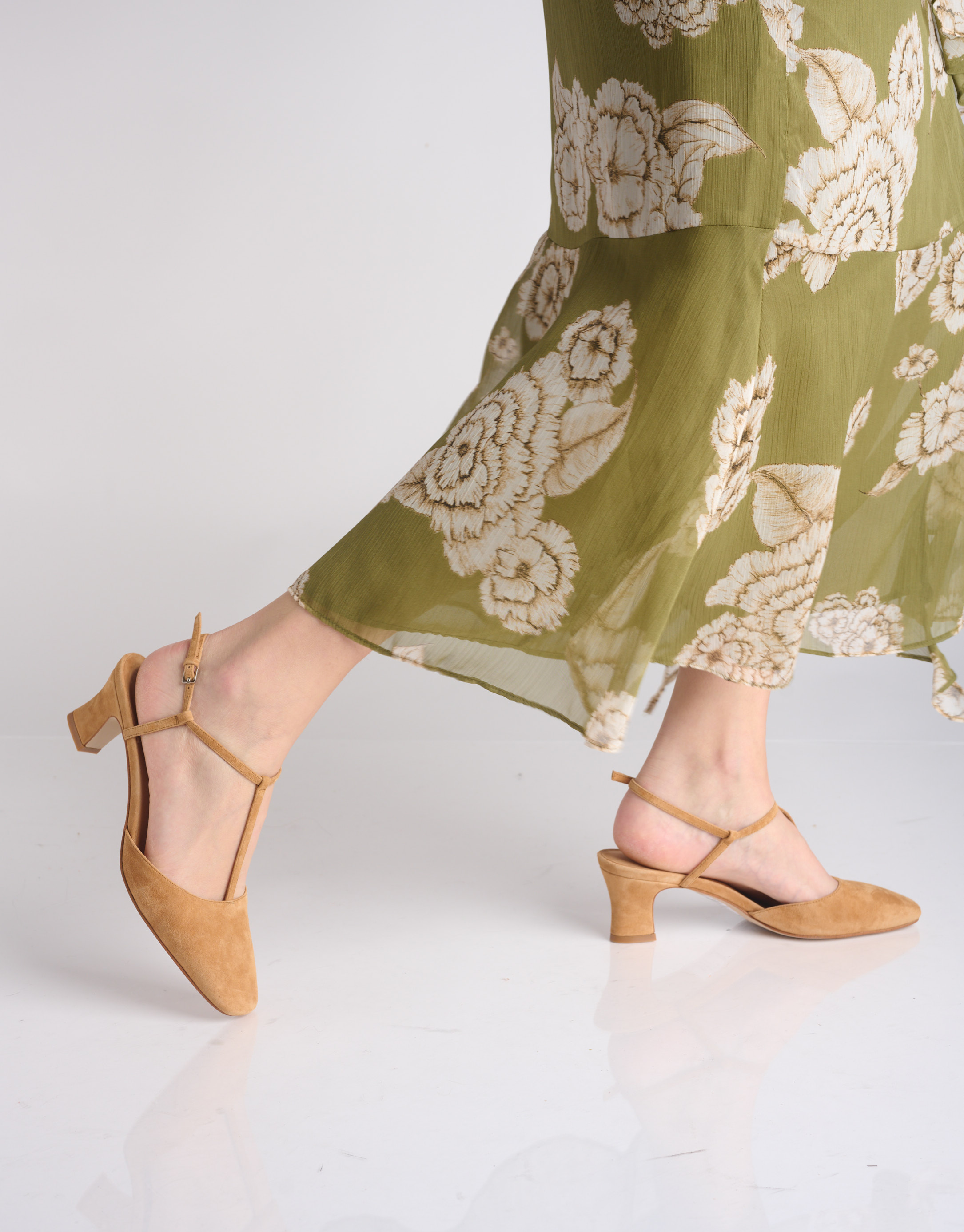 נעלי נשים - Jeffrey Campbell - נעלי עקב מזמש CHANTAL - קאמל3