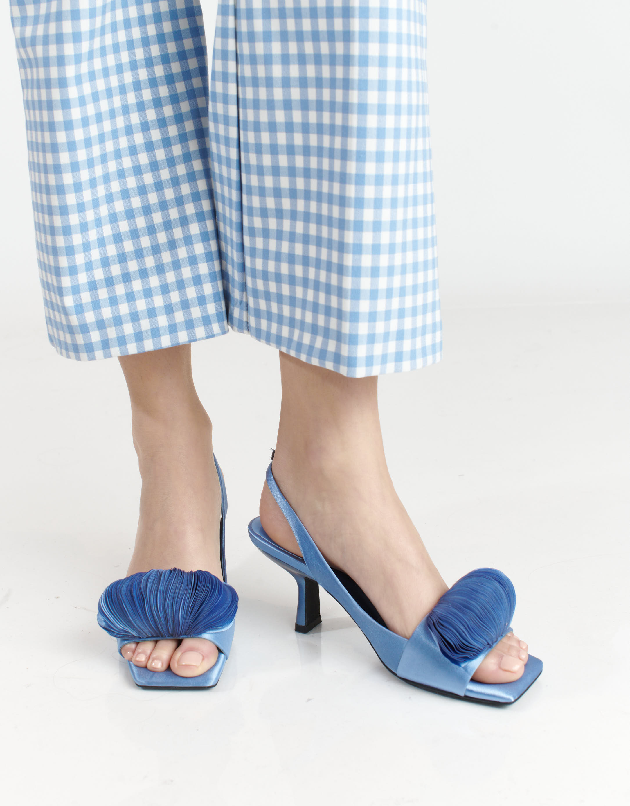 נעלי נשים - Jeffrey Campbell - סנדלי עקב DUFFY - כחול3