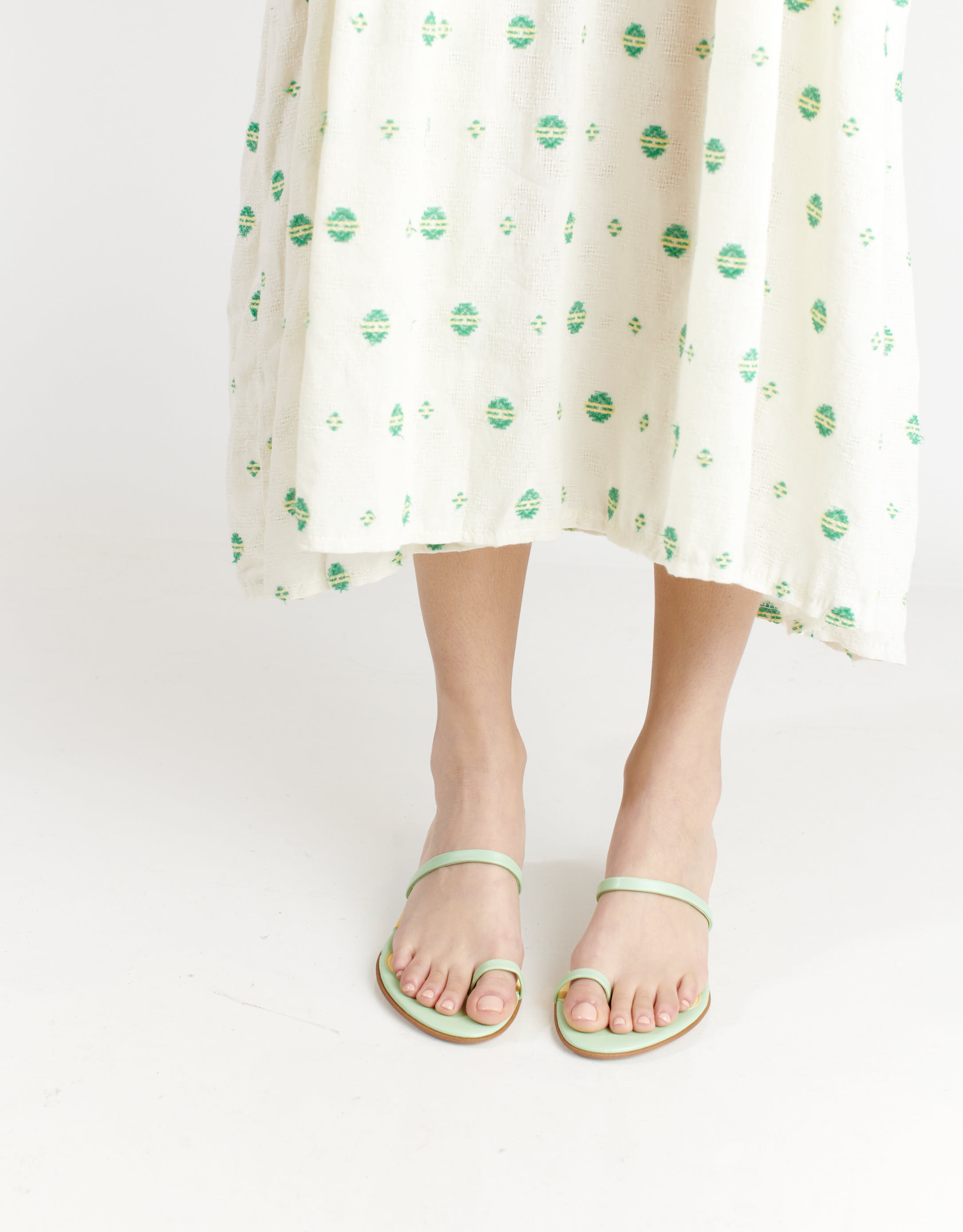 נעלי נשים - Jeffrey Campbell - כפכפים PHOSPHORUS - ירוק3