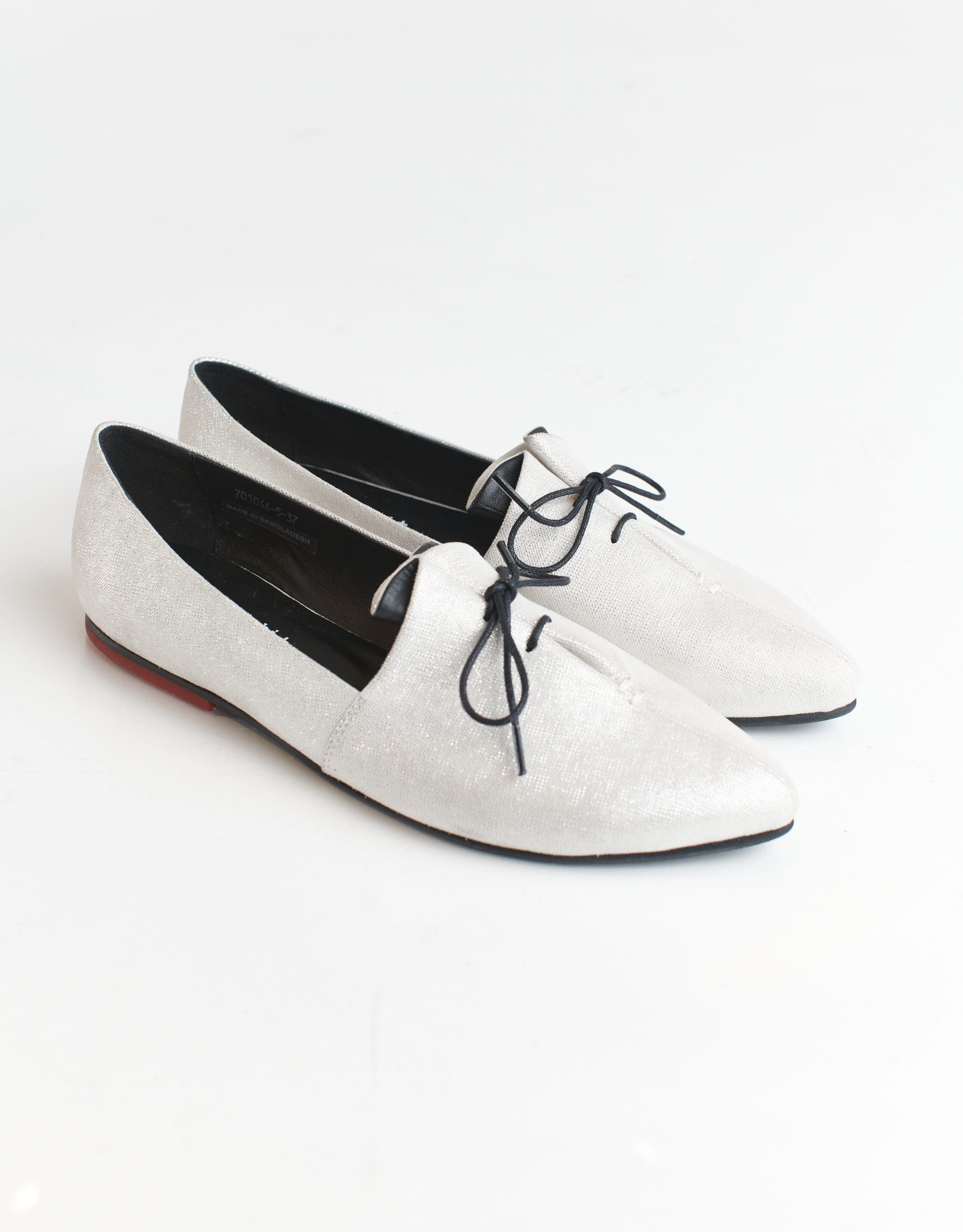 נעלי נשים - Yuko Imanishi - נעלי סירה RINA - פלטינה3