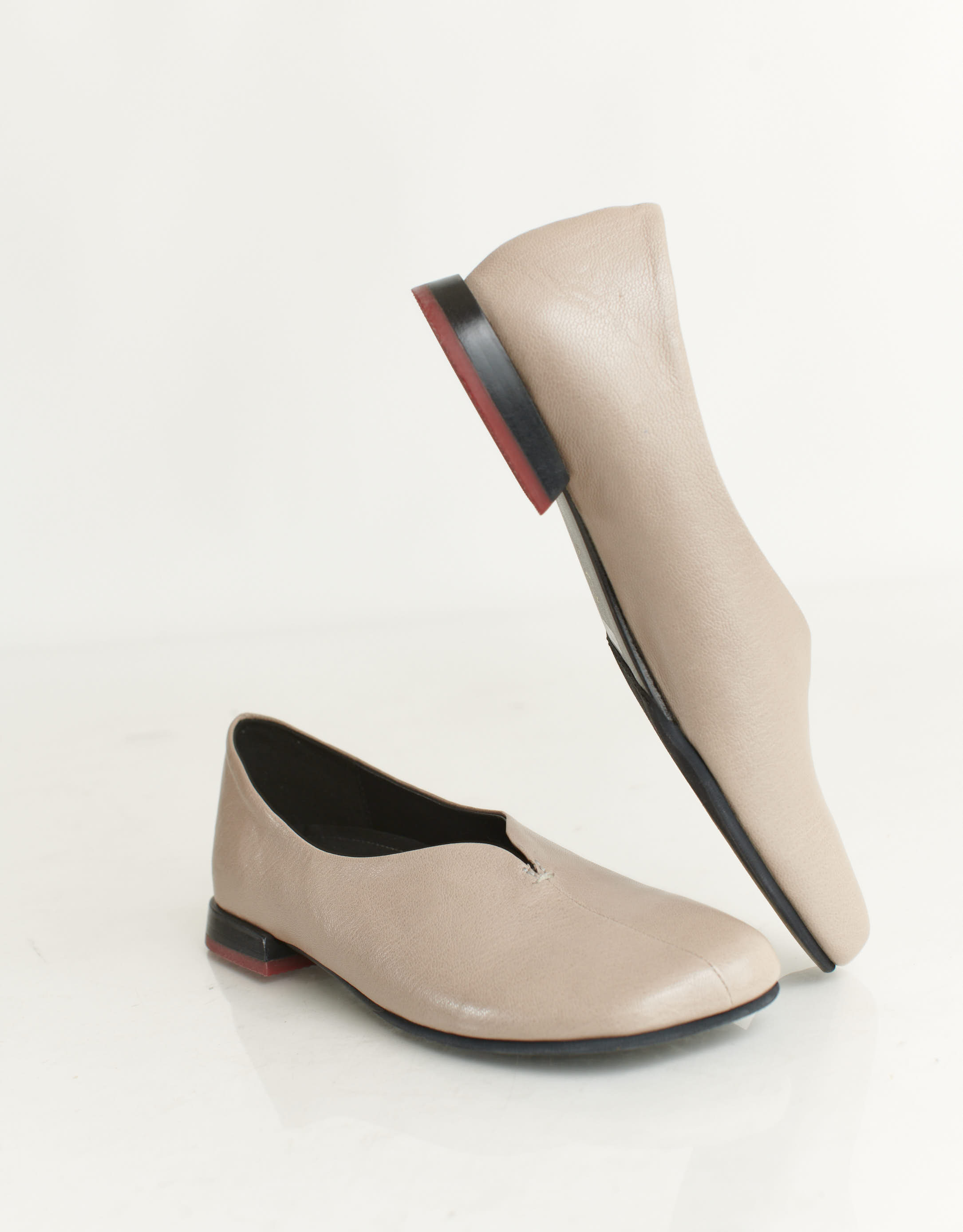 נעלי נשים - Yuko Imanishi - נעלים שטוחות JIM - אפור בהיר2