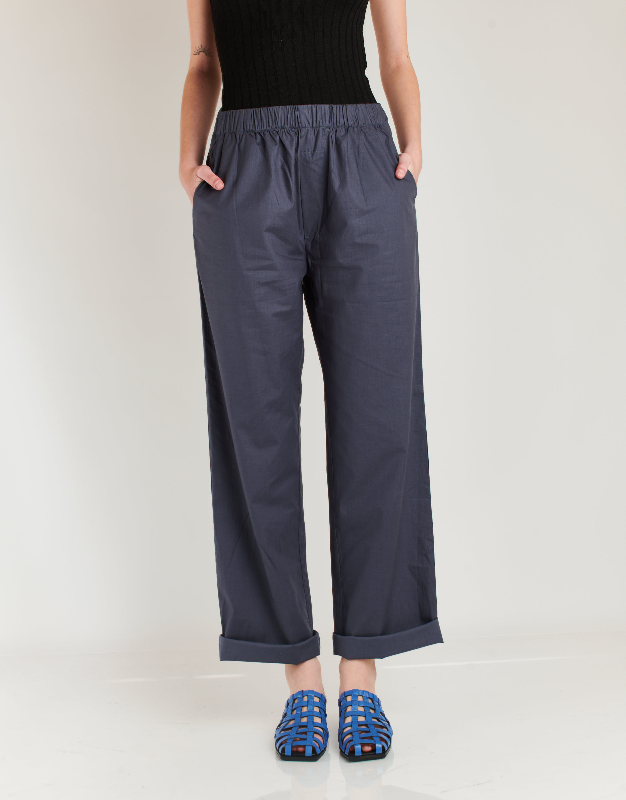 נעלי נשים - Yuko Imanishi - כפכפים קלועים SYURI - כחול2