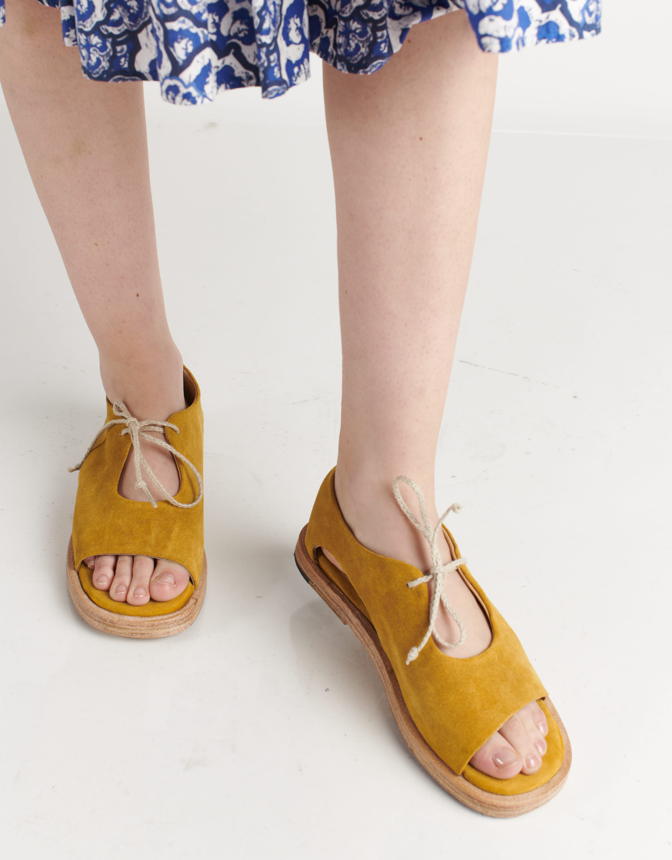 נעלי נשים - Ernesto Dolani - נעלי עור שטוחות GEA - חרדל3