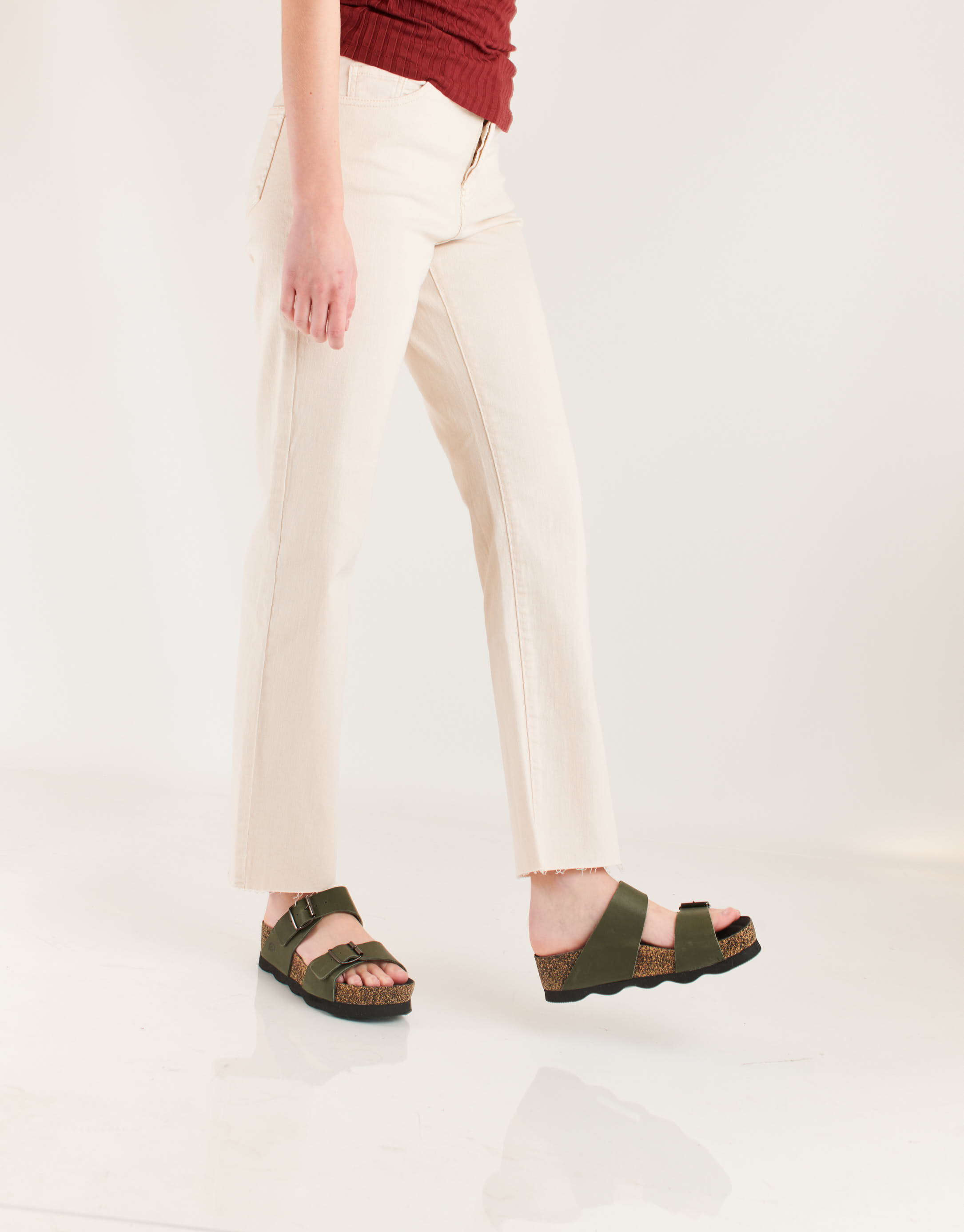 נעלי נשים - loints of Holland - כפכפי רצועות DIDAM B - ירוק2