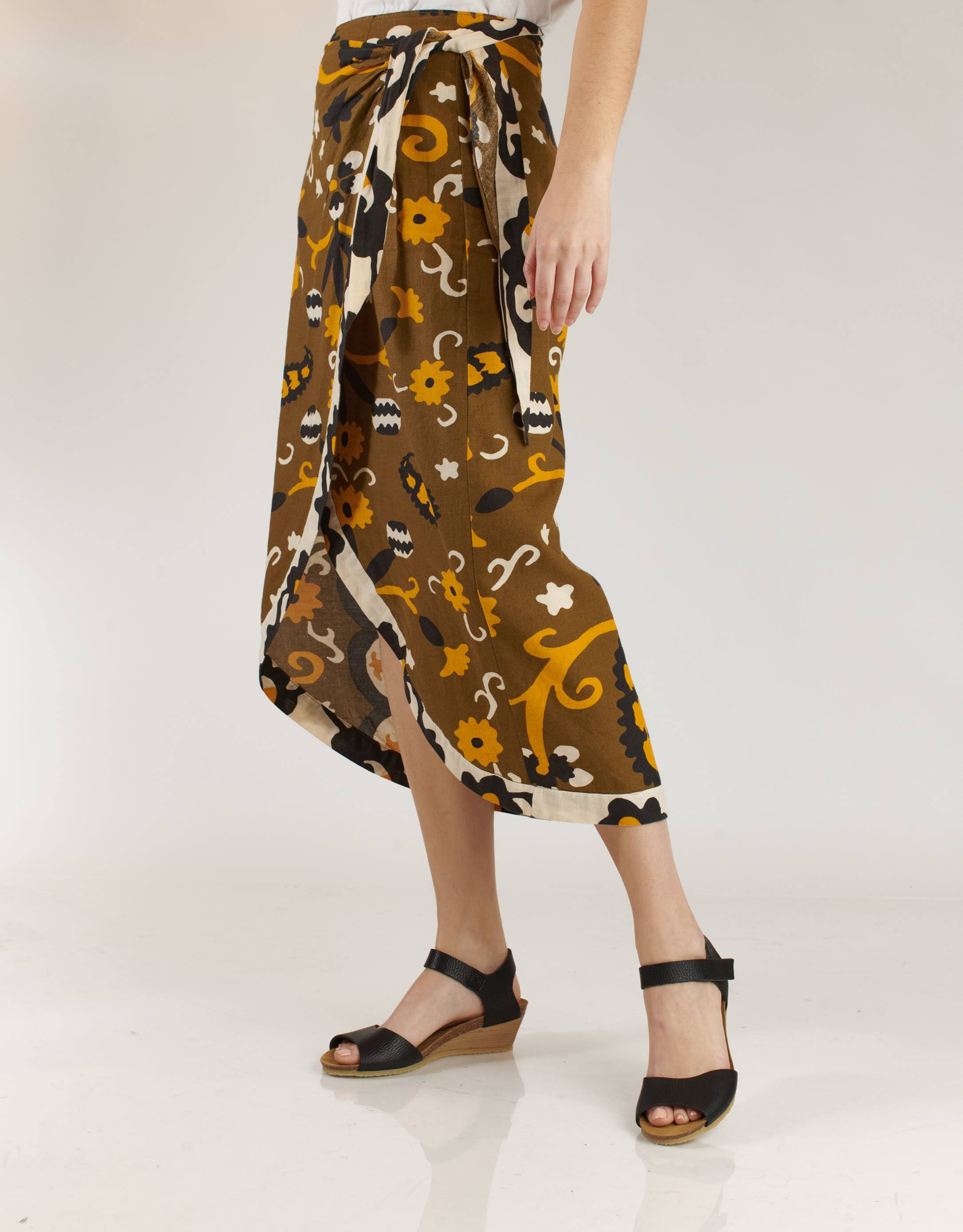 נעלי נשים - loints of Holland - סנדלי עור ENGLEEN - שחור4