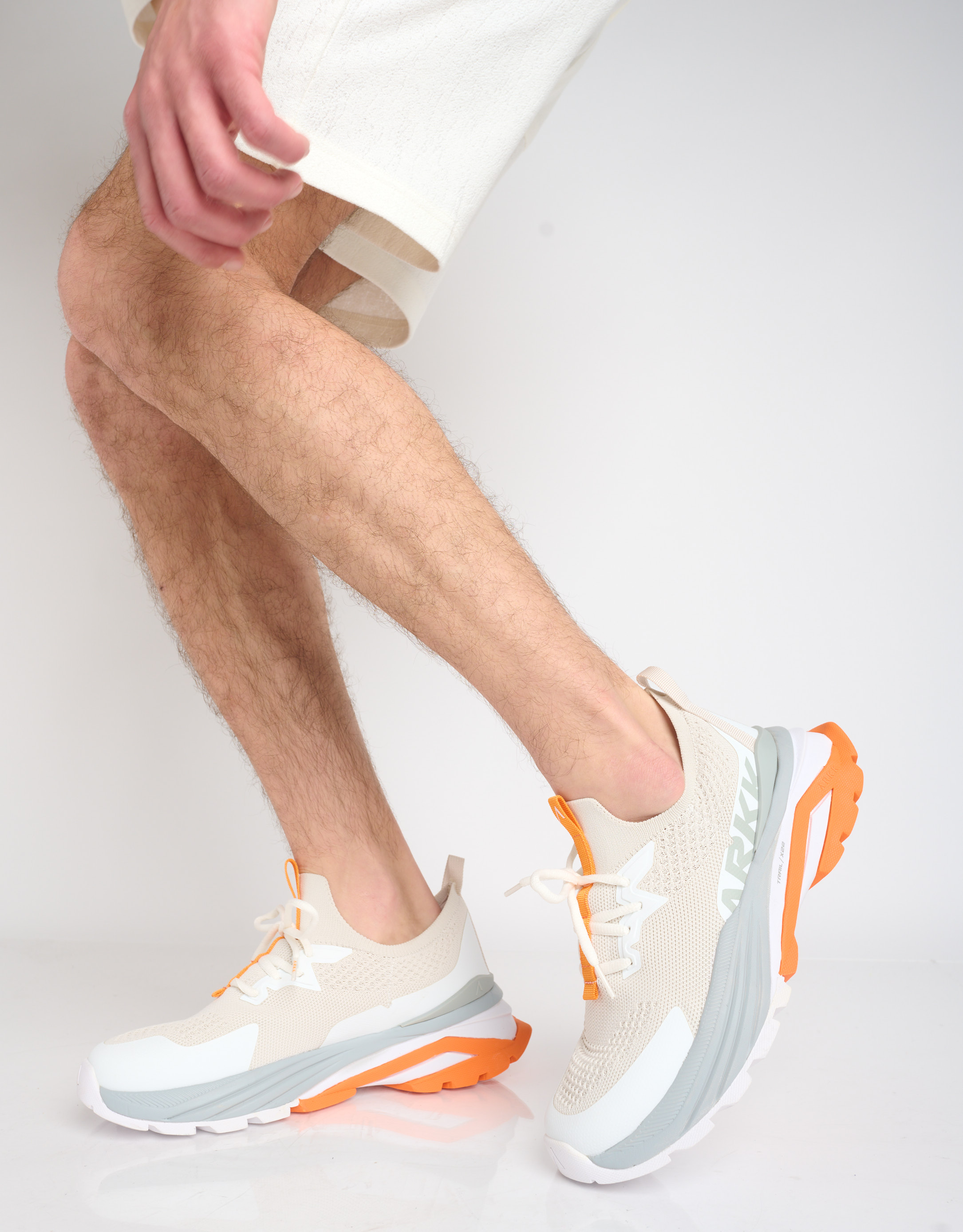 נעלי גברים - Arkk - סניקרס WASTE ZERO - לבן   כתום4