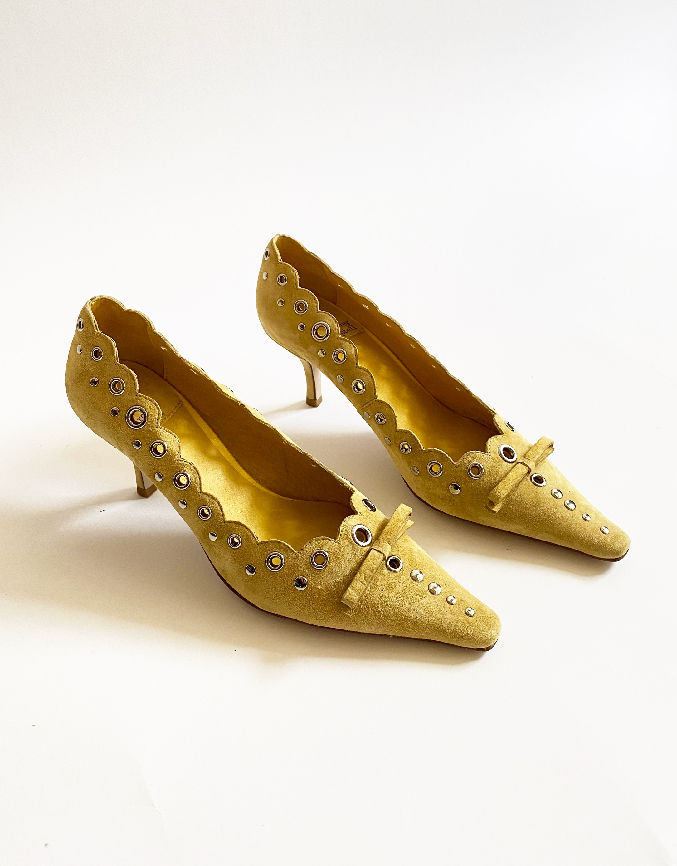 נעלי נשים - Jeffrey Campbell - נעלי סירה עם עקב NOTION - צהוב2